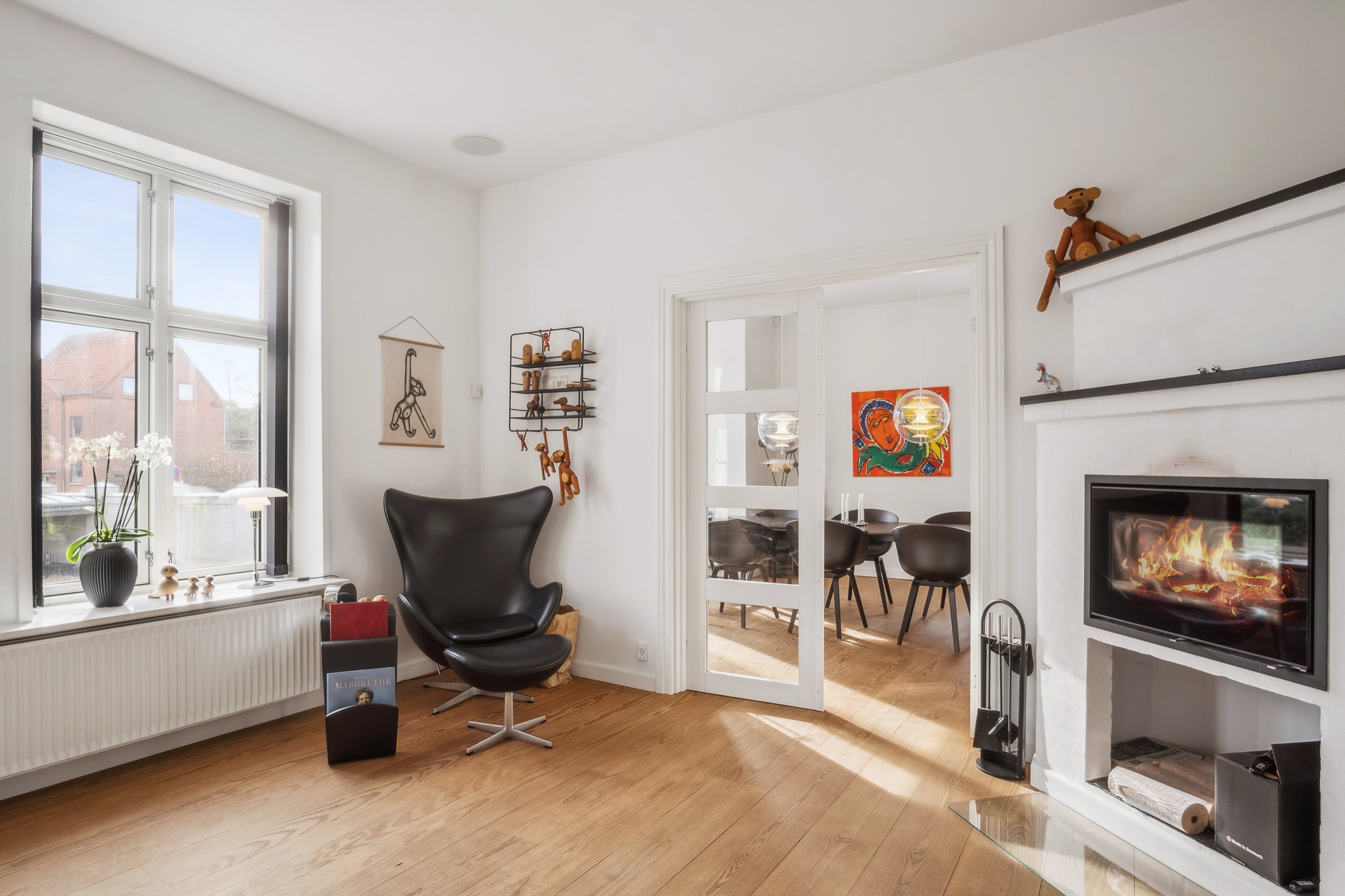 Fremhævet stue billede i fuldskærmstilstand. Billede af Jørgensgård 21, 6200 Aabenraa