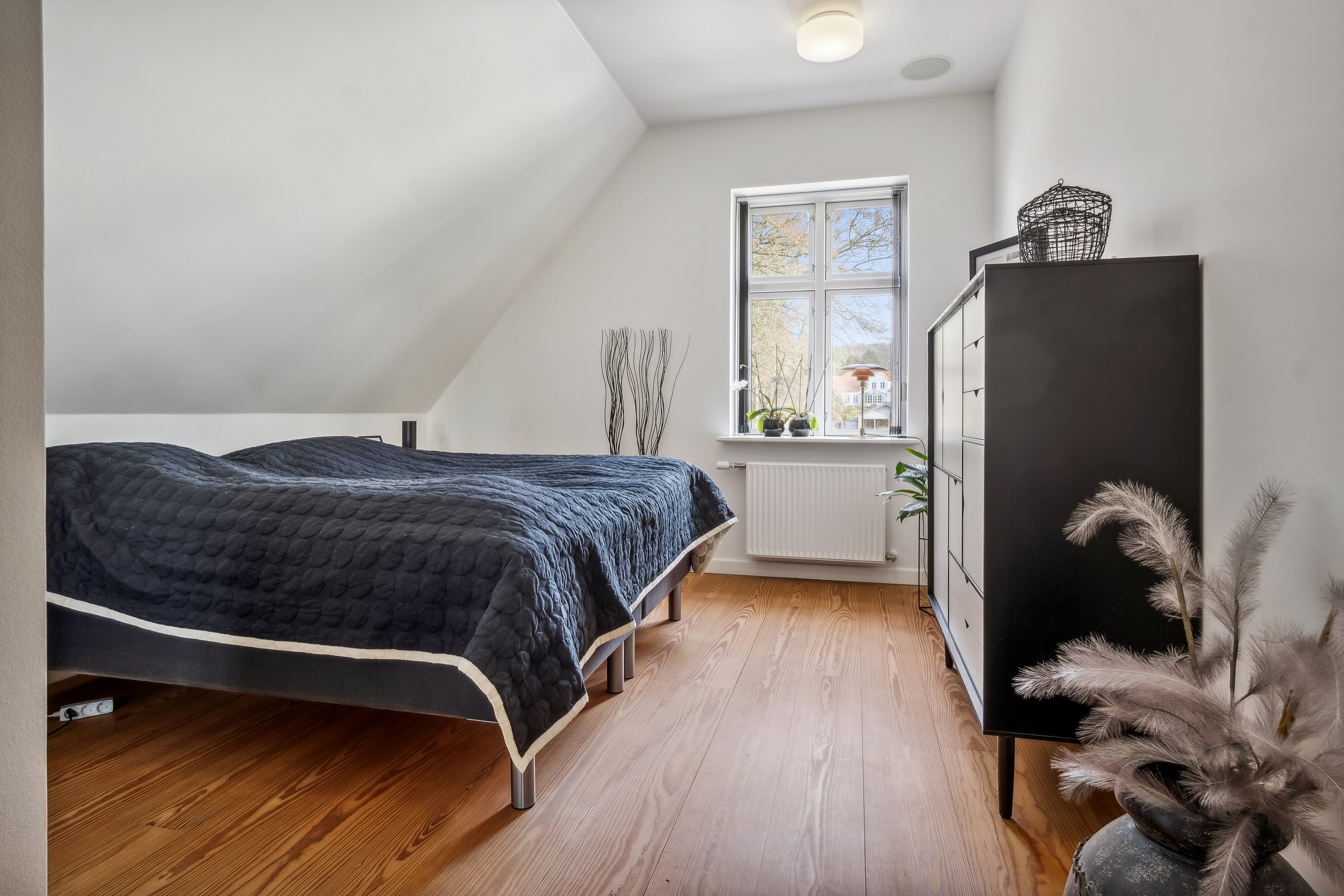 Fremhævet soveværelse billede i fuldskærmstilstand. Billede af Jørgensgård 21, 6200 Aabenraa