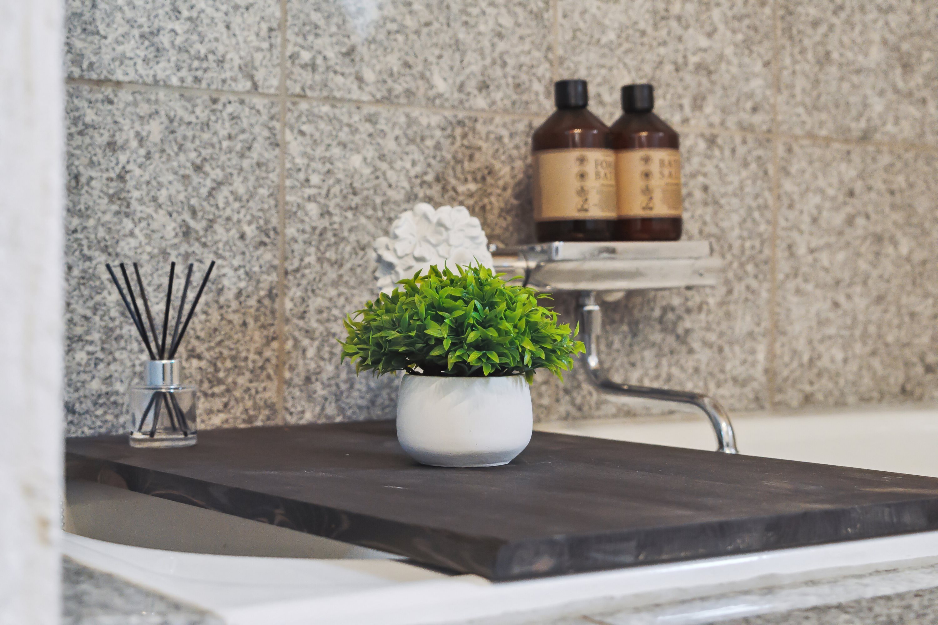 Fremhævet indendørs billede i fuldskærmstilstand. Billede af Smedevangen 3, 4243 Rude