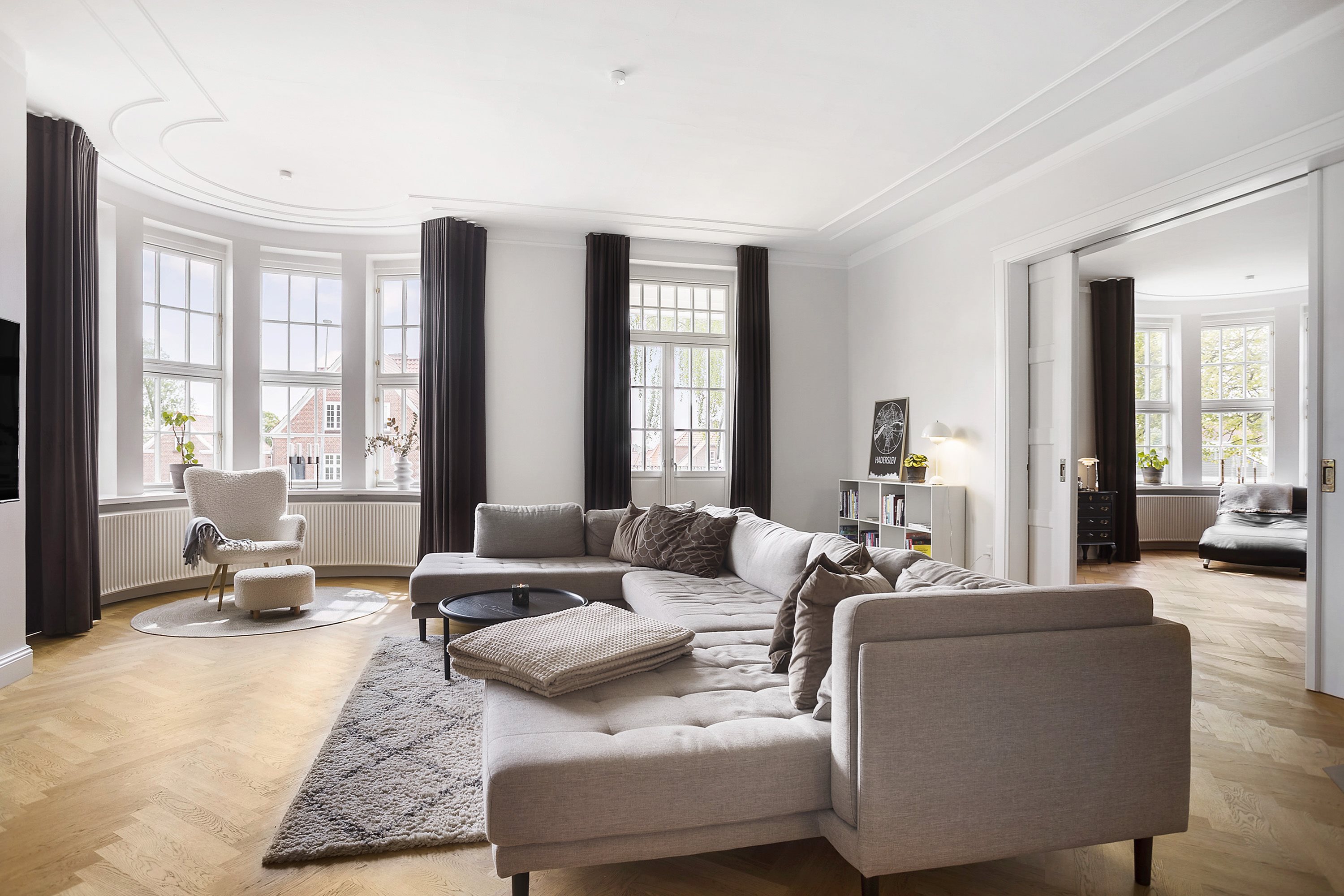 Fremhævet stue billede i fuldskærmstilstand. Billede af Aastrupvej 31, 6100 Haderslev