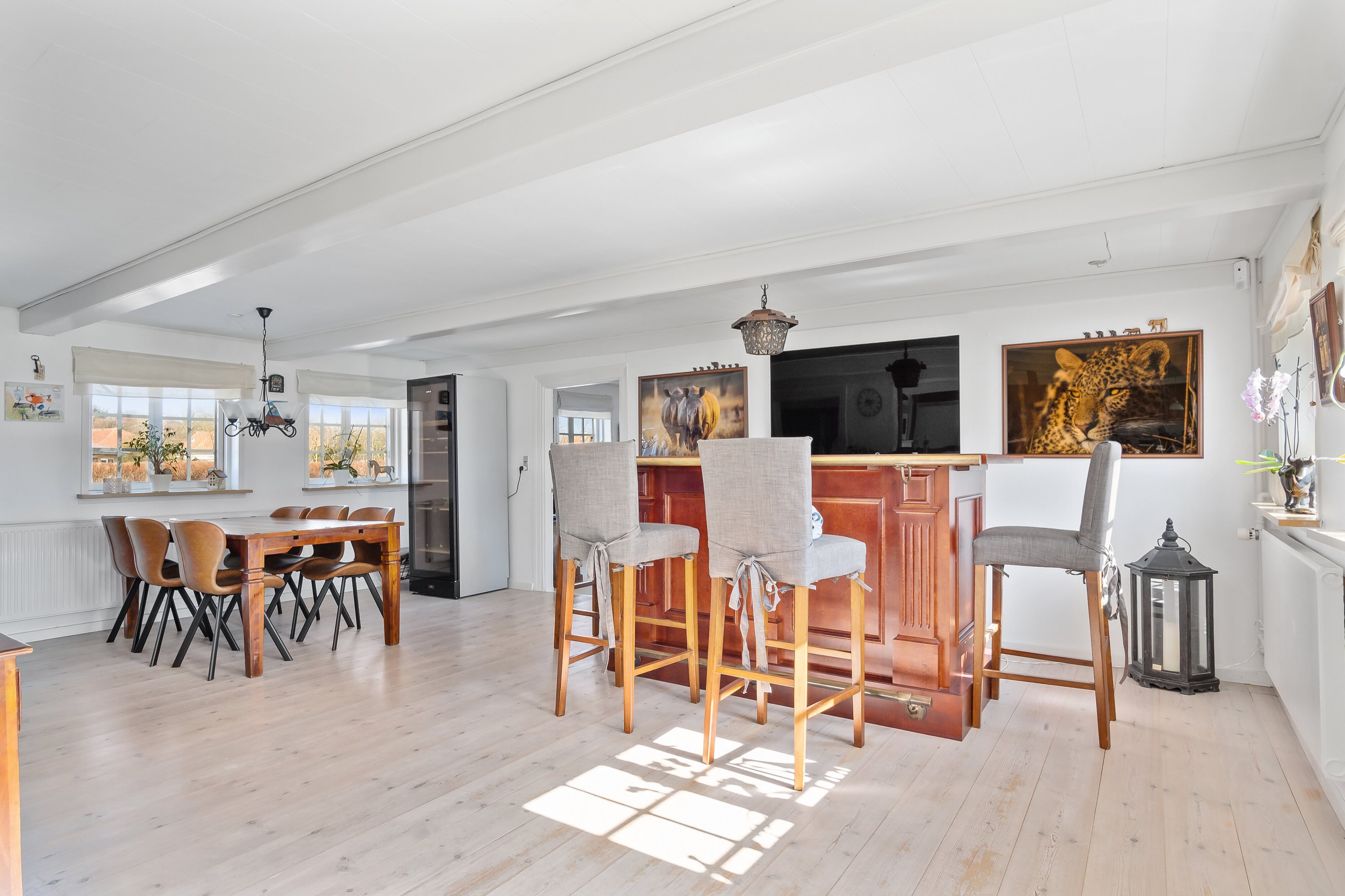 Fremhævet spisestue billede i fuldskærmstilstand. Billede af Betzyslyst 131, 5600 Faaborg