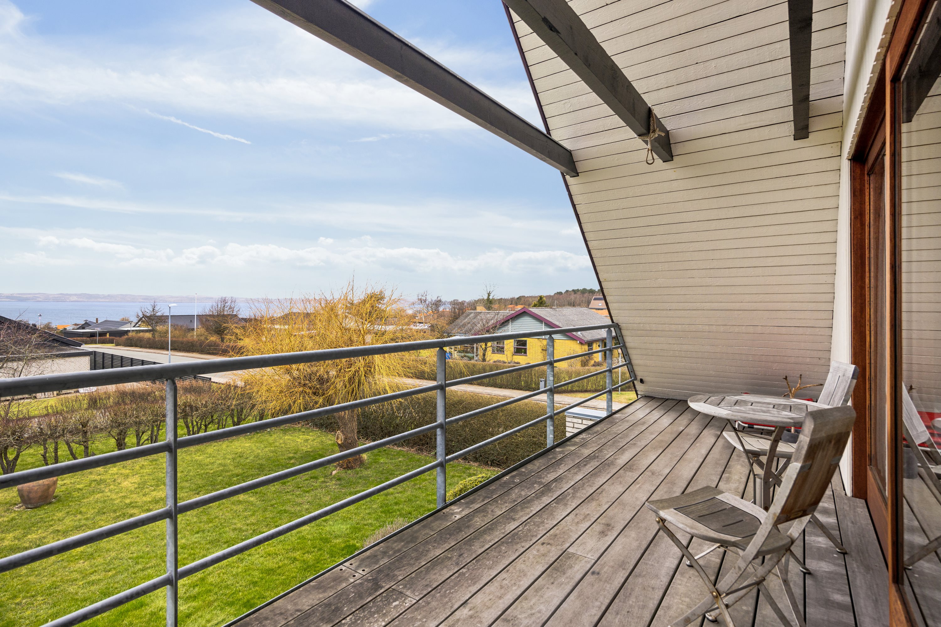 Fremhævet altan billede i fuldskærmstilstand. Billede af Irisvej 2, 8400 Ebeltoft