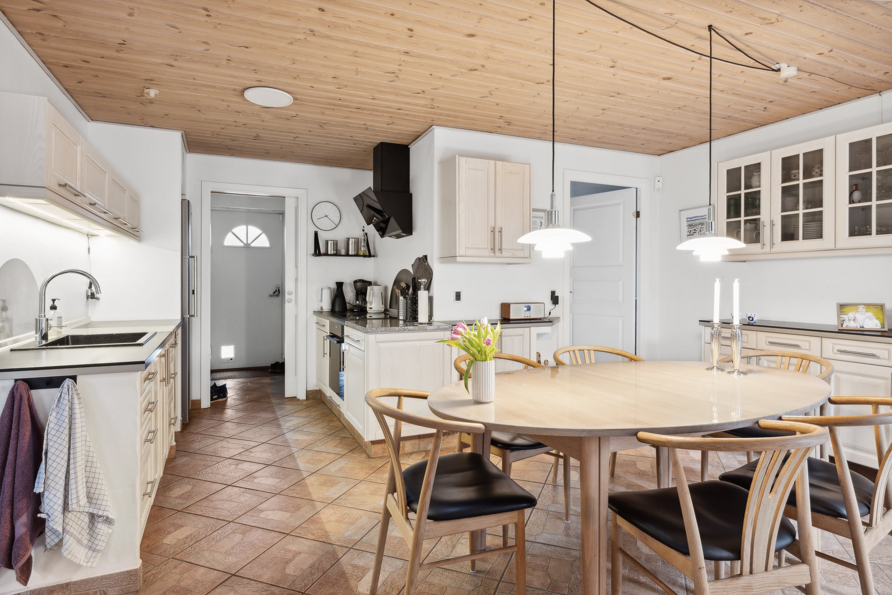 Fremhævet alrum billede i fuldskærmstilstand. Billede af Stjærten 29, 8800 Viborg