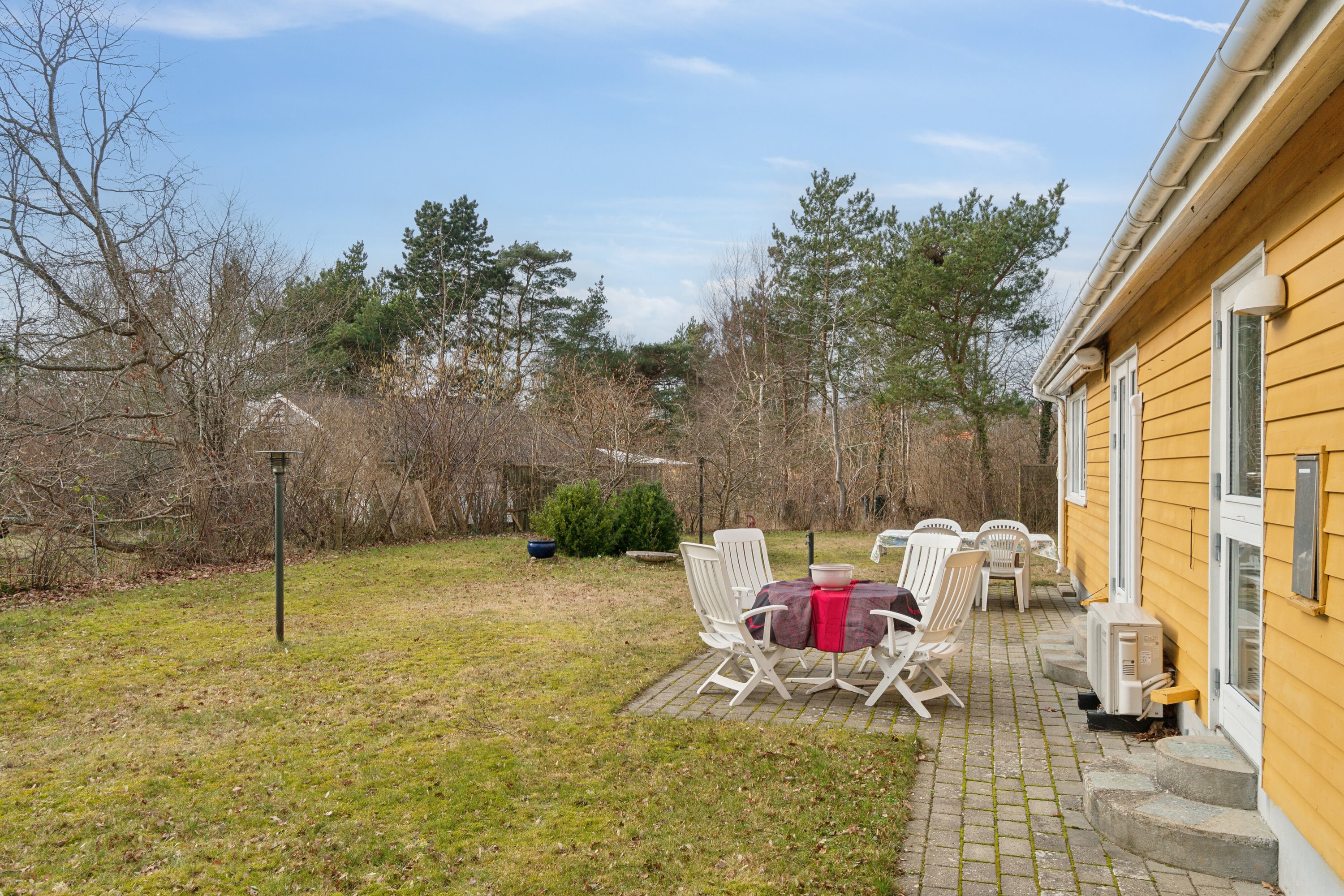 Fremhævet baghave billede i fuldskærmstilstand. Billede af Rosendalen 39, 4500 Nykøbing Sj