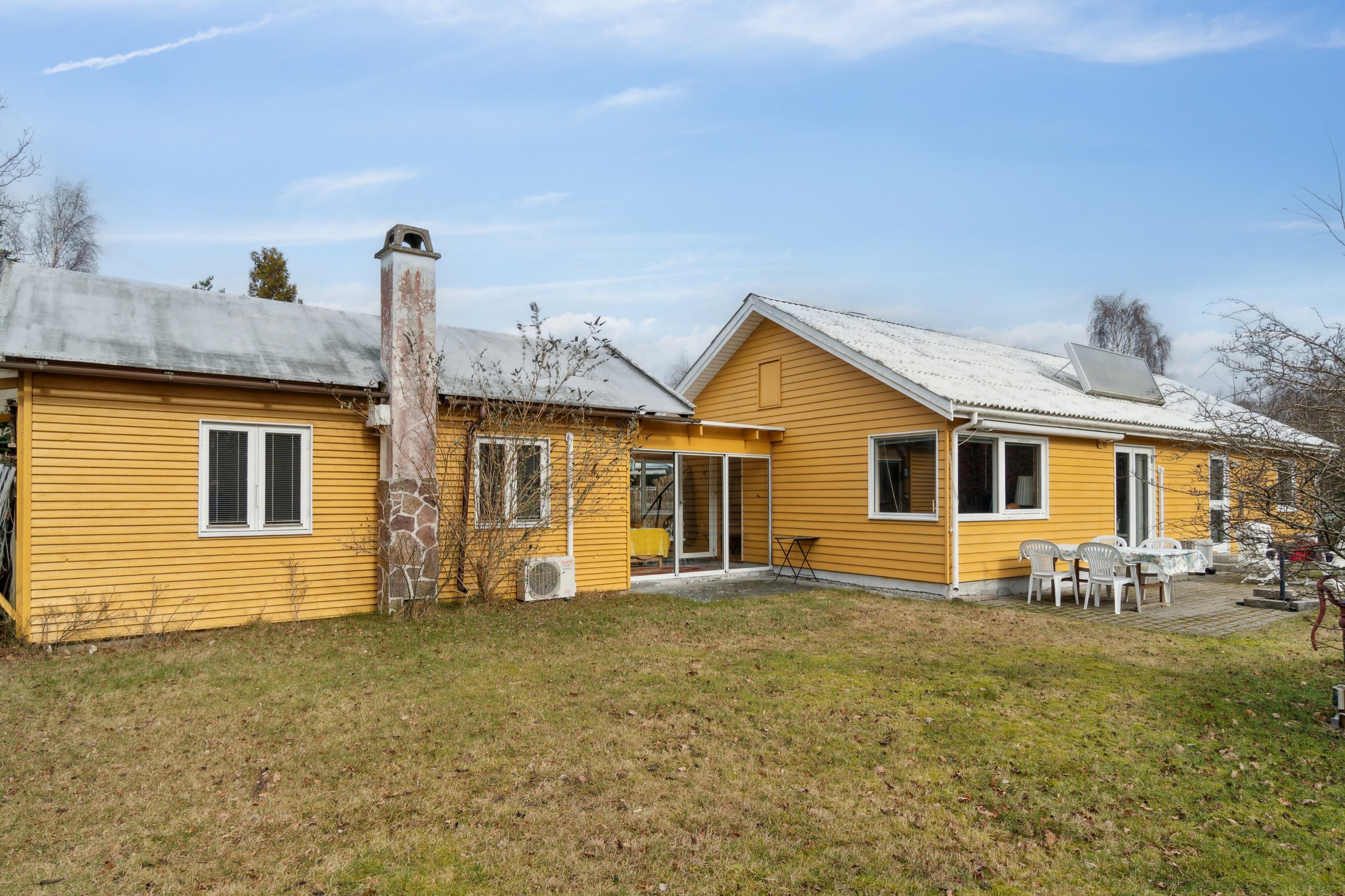 Miniaturebillede 1: set fra haven. Billede af Rosendalen 39, 4500 Nykøbing Sj