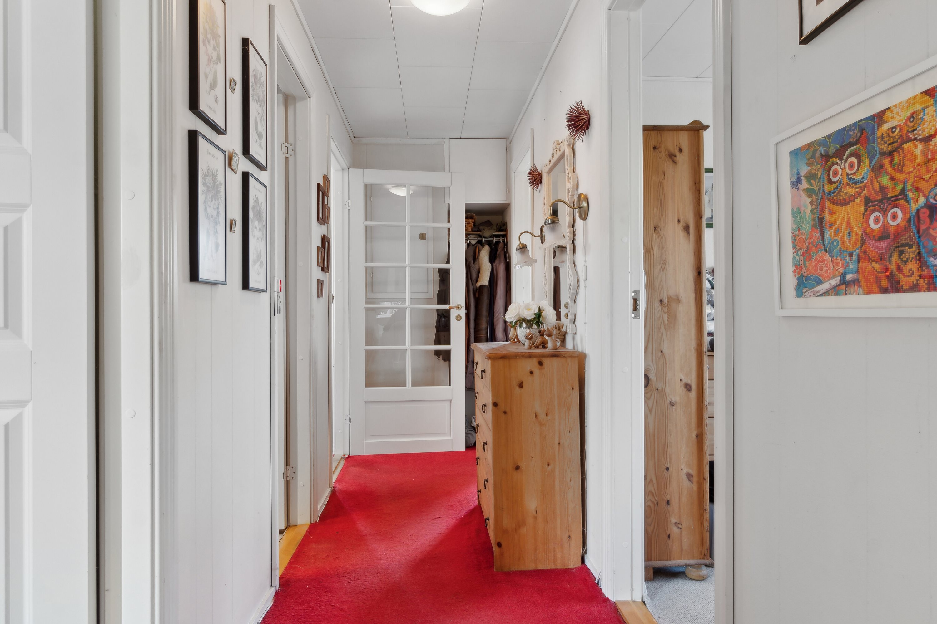 Fremhævet gang billede i fuldskærmstilstand. Billede af Beringgårdsvej 45A, 2650 Hvidovre