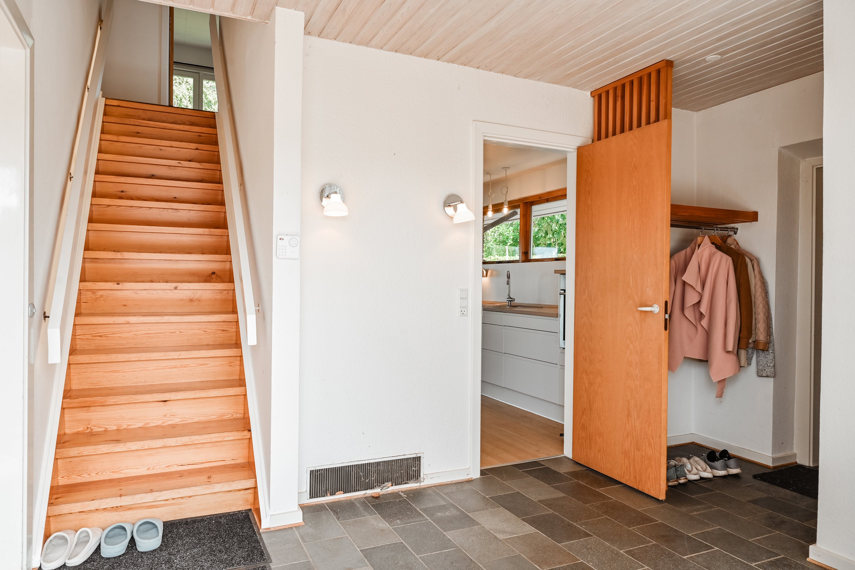 Fremhævet entré billede i fuldskærmstilstand. Billede af Strandskiftet 4, 4850 Stubbekøbing