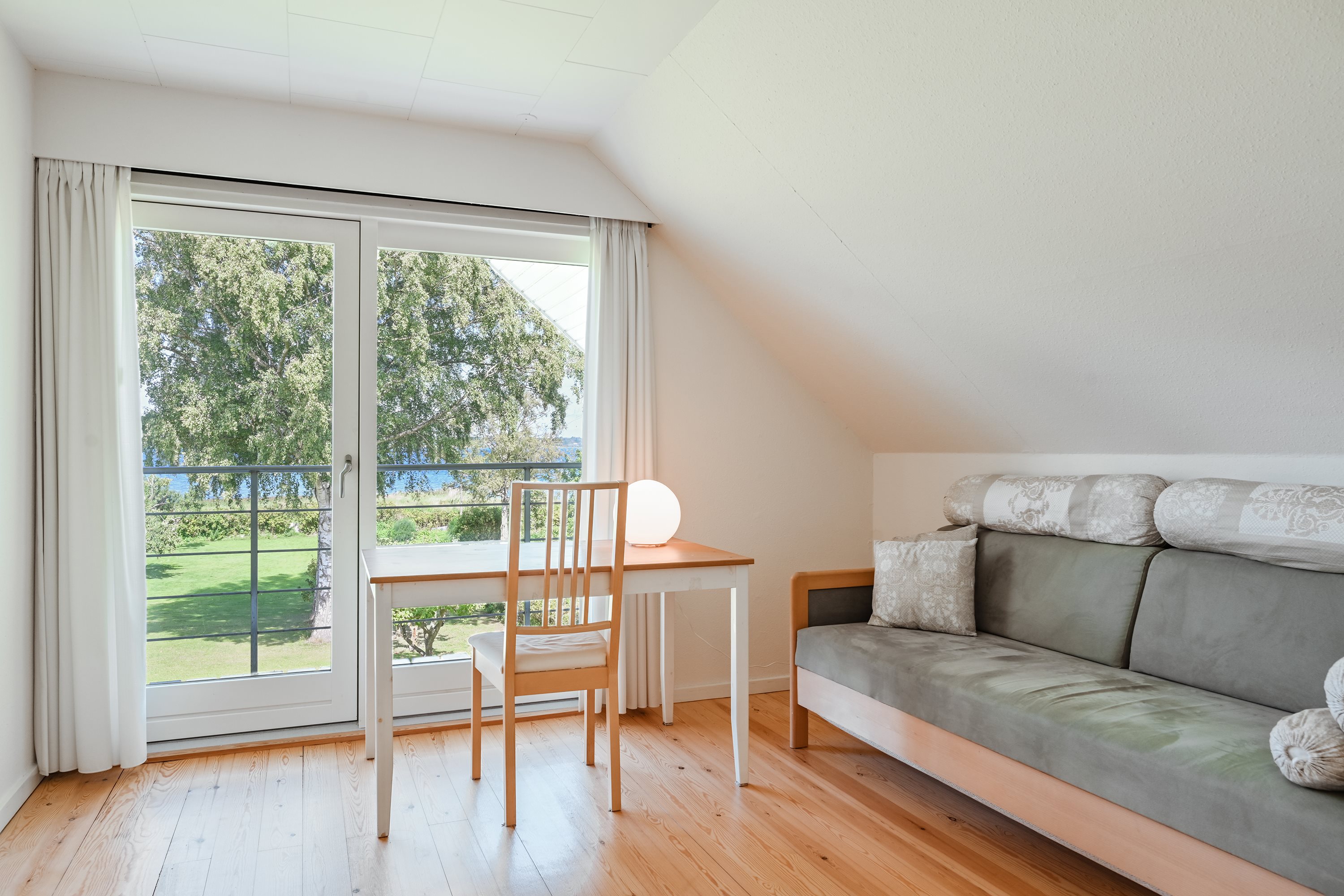 Fremhævet 1. sal billede i fuldskærmstilstand. Billede af Strandskiftet 4, 4850 Stubbekøbing