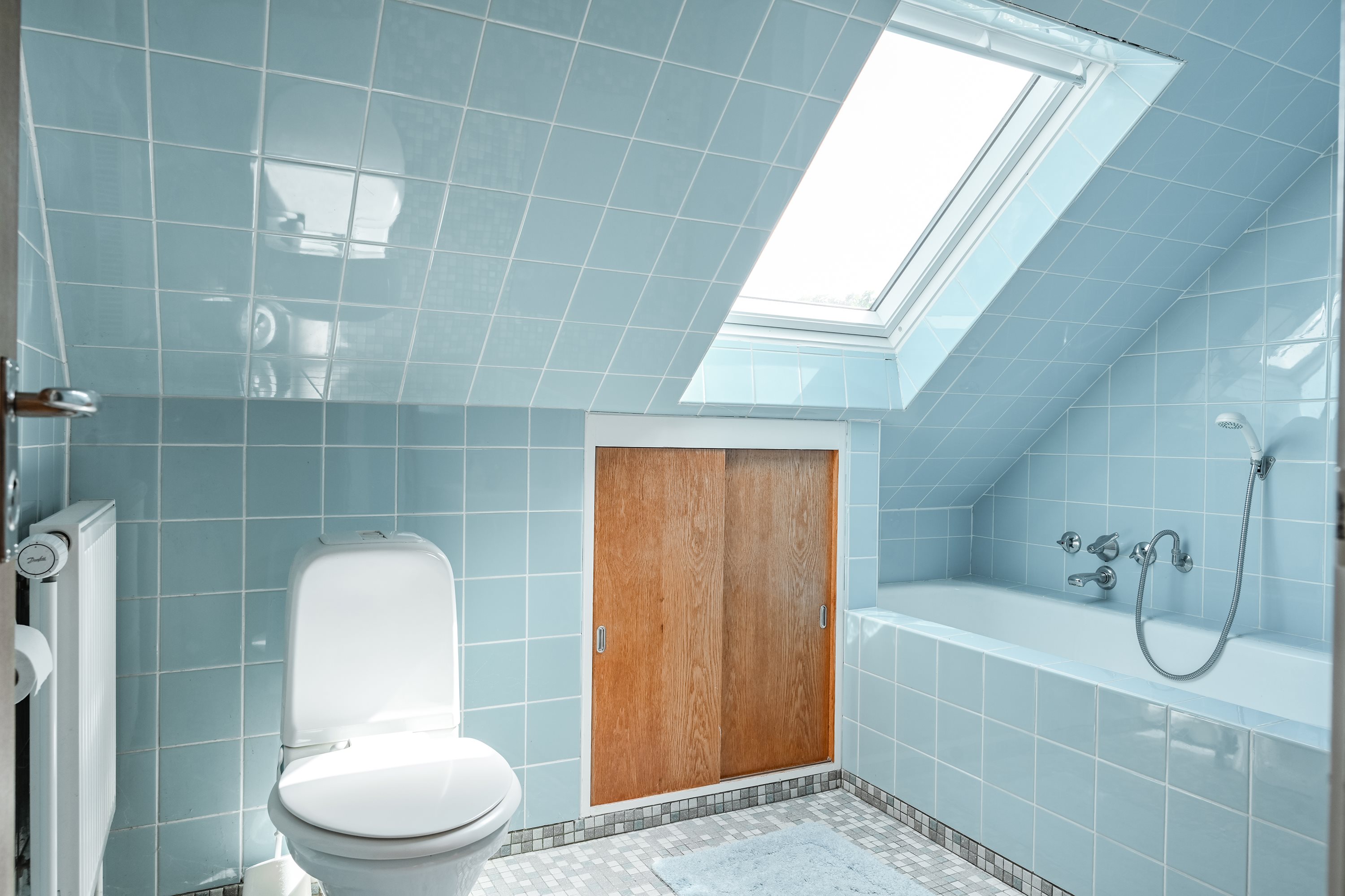 Fremhævet badeværelse billede i fuldskærmstilstand. Billede af Strandskiftet 4, 4850 Stubbekøbing