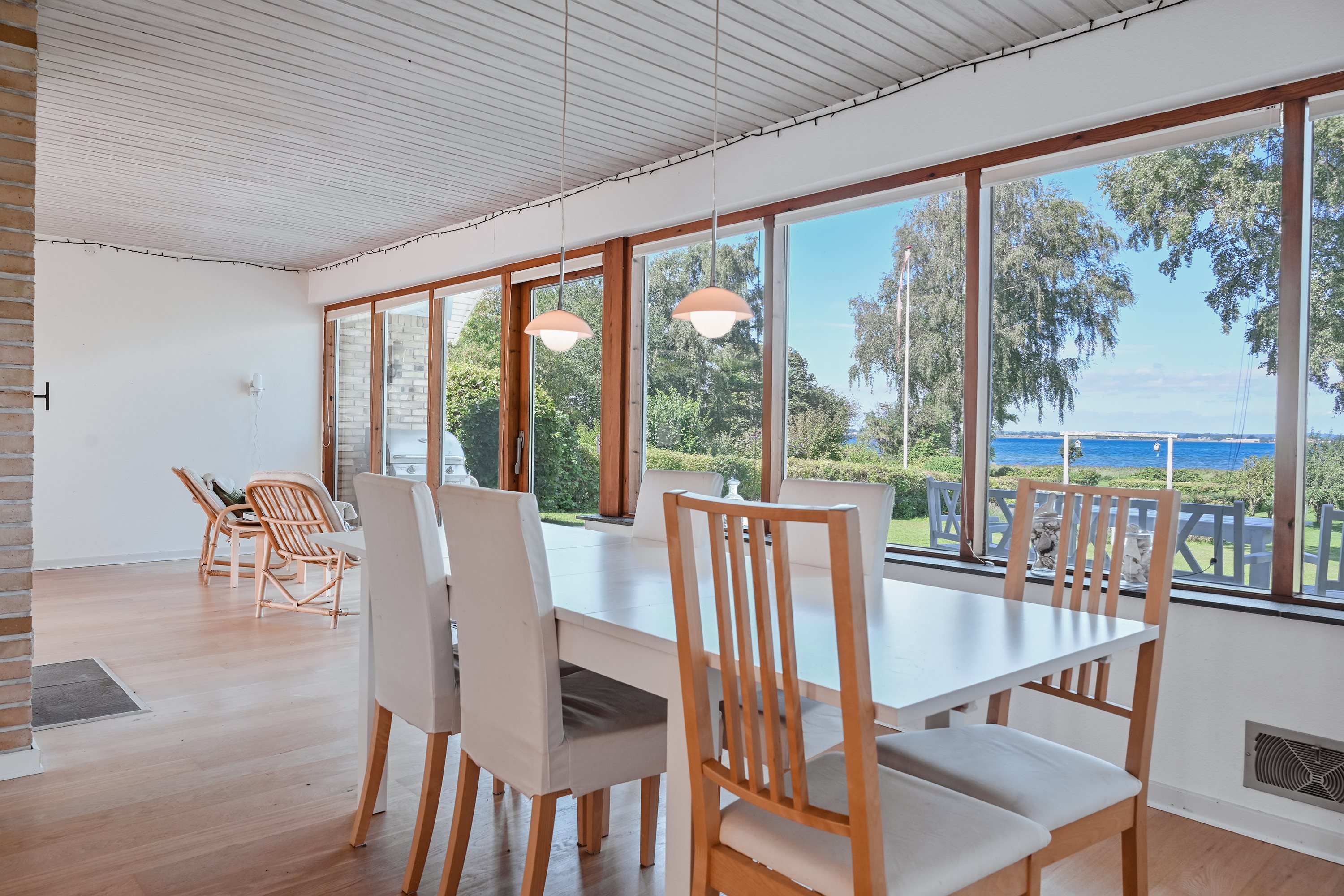 Fremhævet spiseplads billede i fuldskærmstilstand. Billede af Strandskiftet 4, 4850 Stubbekøbing