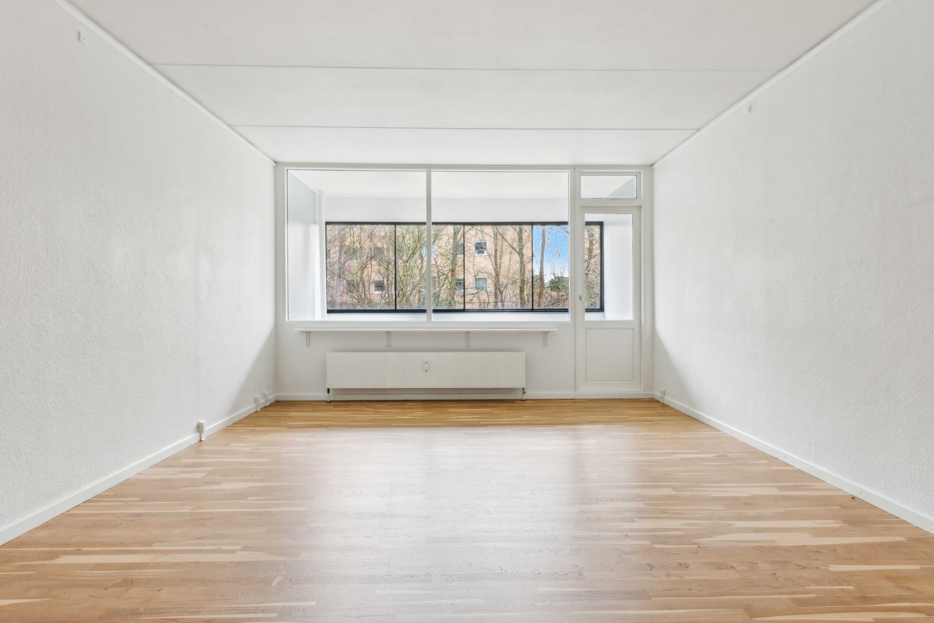 Fremhævet stue billede i fuldskærmstilstand. Billede af Sabroesvej 7B, 1. tv., 3000 Helsingør