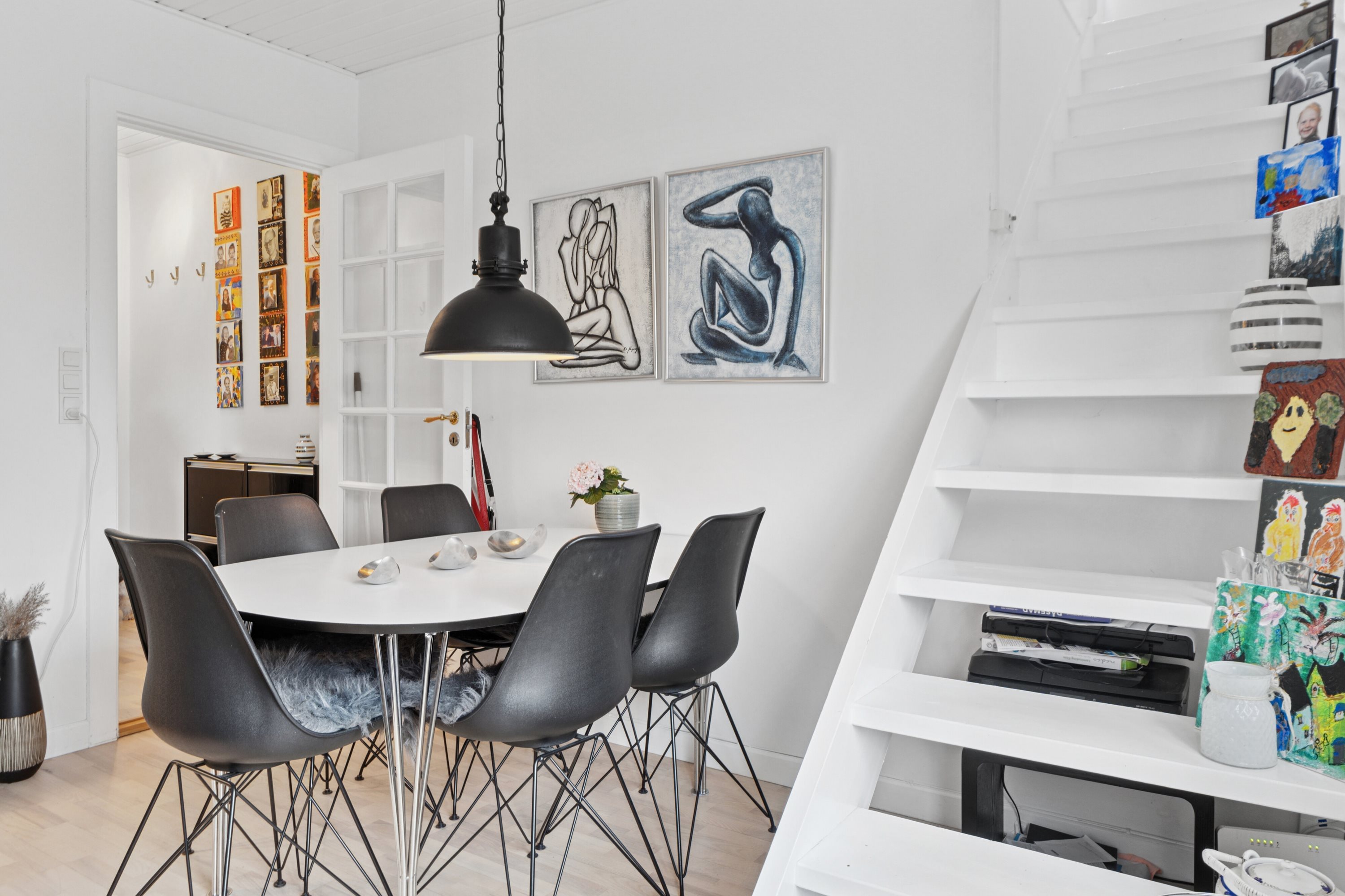 Fremhævet spisestue billede i fuldskærmstilstand. Billede af Rødovrevej 348, 1. th., 2610 Rødovre