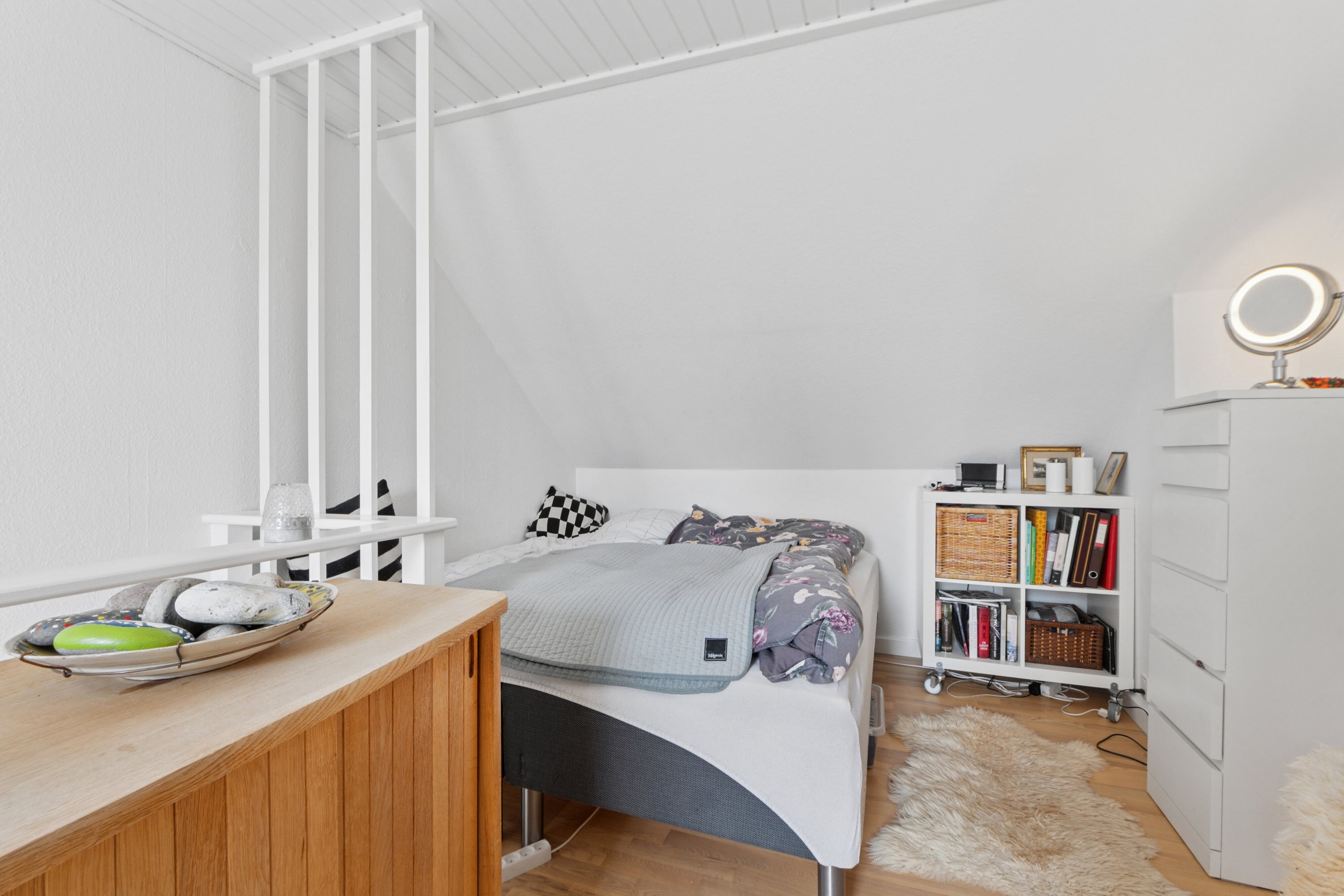 Fremhævet soveværelse billede i fuldskærmstilstand. Billede af Rødovrevej 348, 1. th., 2610 Rødovre