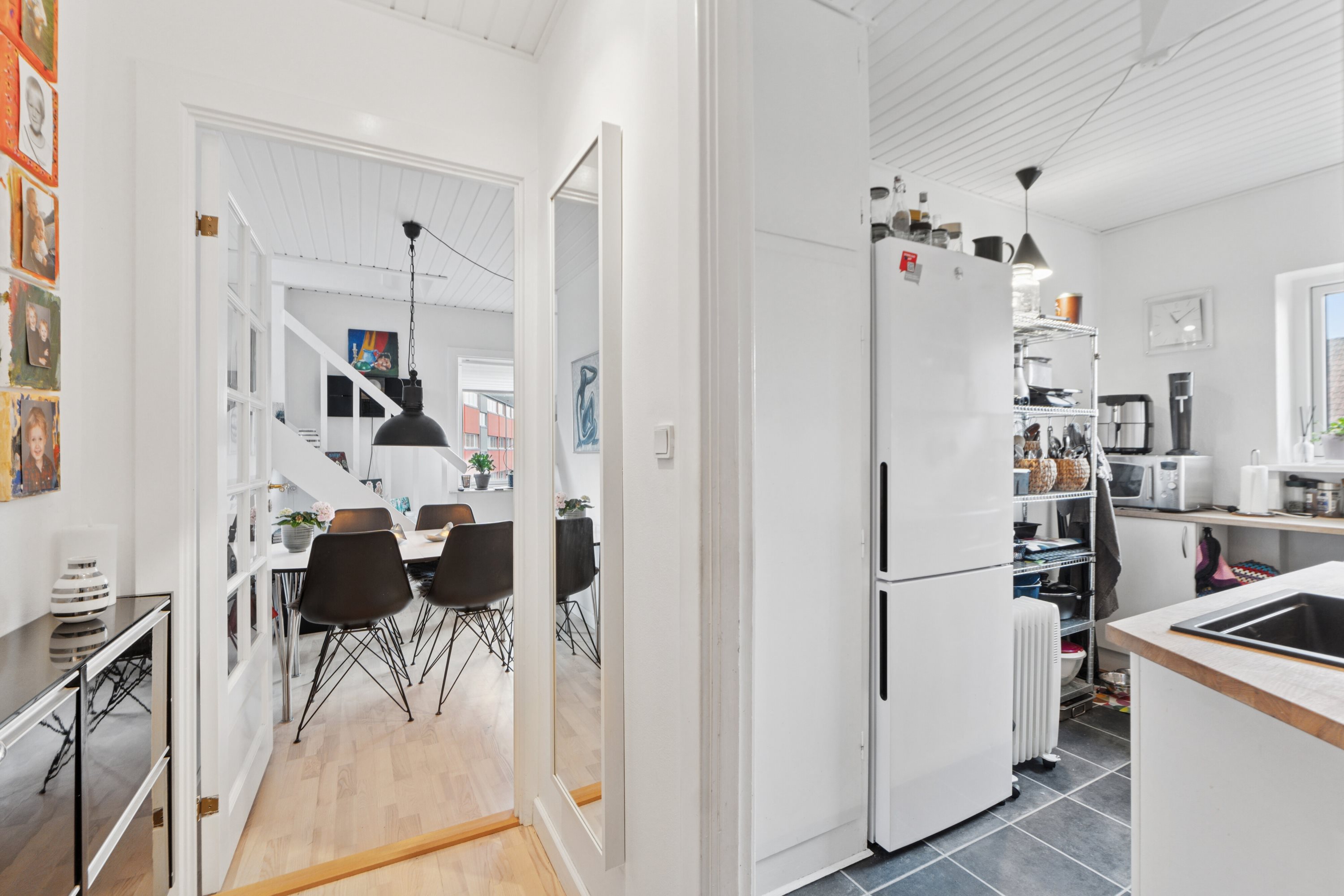 Fremhævet indendørs billede i fuldskærmstilstand. Billede af Rødovrevej 348, 1. th., 2610 Rødovre