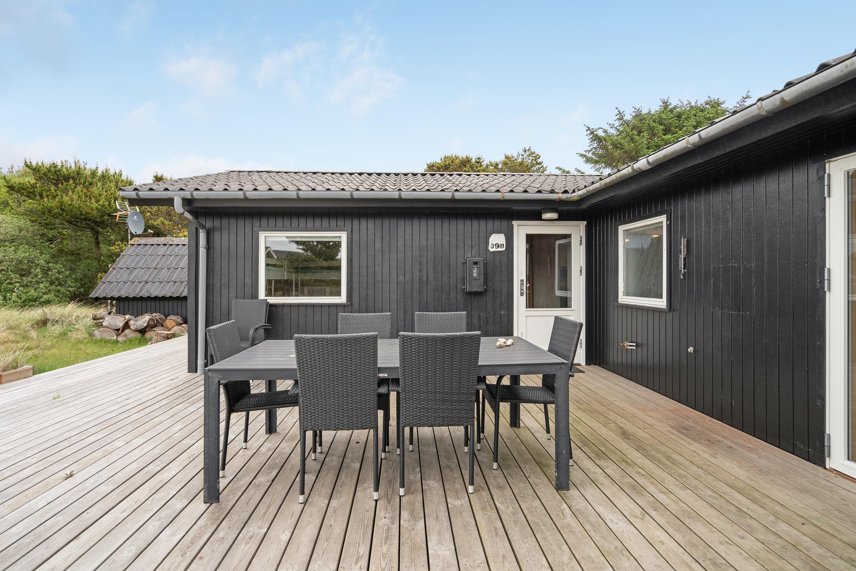 Fremhævet terrasse billede i fuldskærmstilstand. Billede af Strandgårdsvej 39B, Rindby Strand, 6720 Fanø