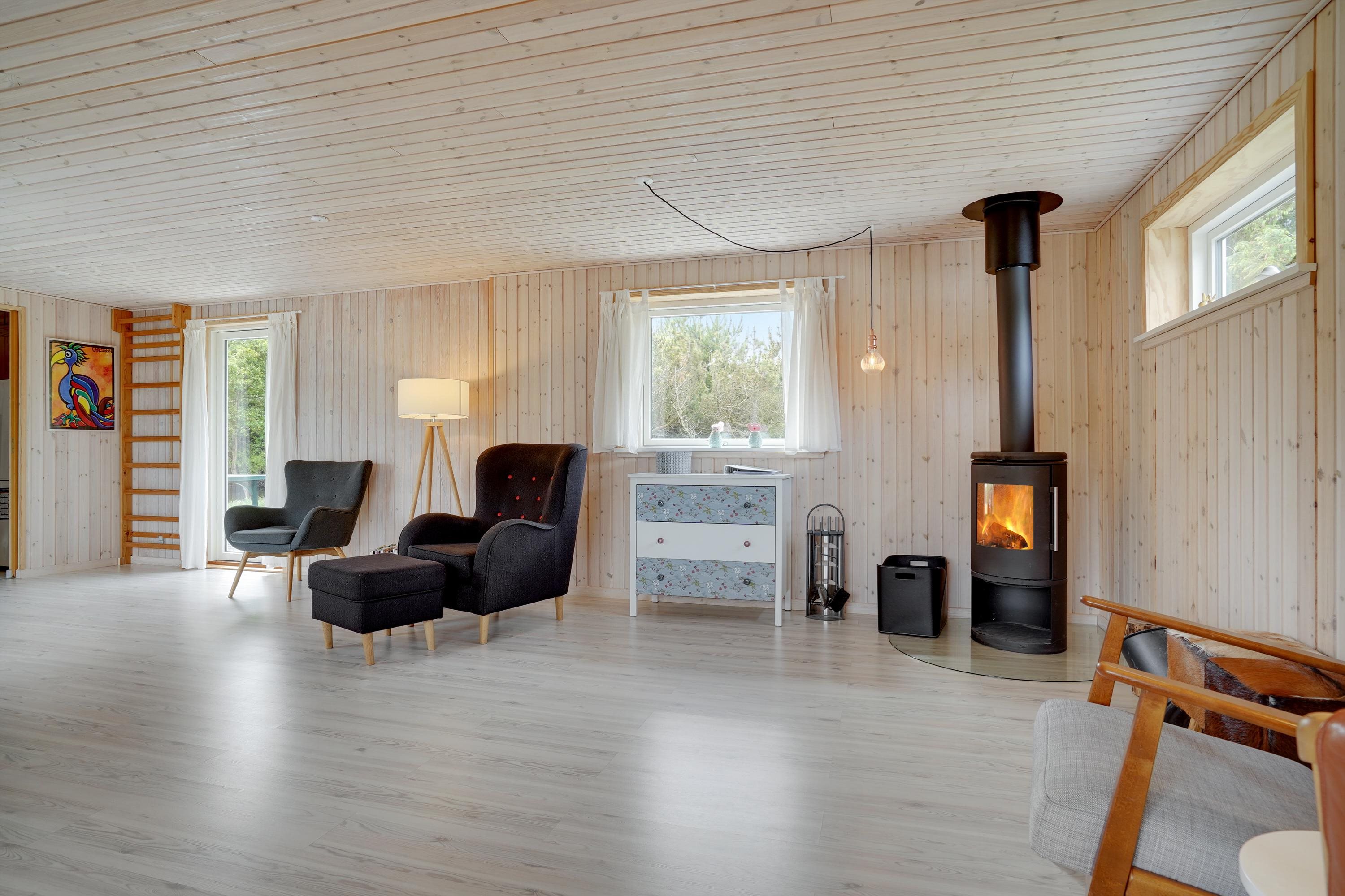 Fremhævet stue billede i fuldskærmstilstand. Billede af Strandgårdsvej 39B, Rindby Strand, 6720 Fanø