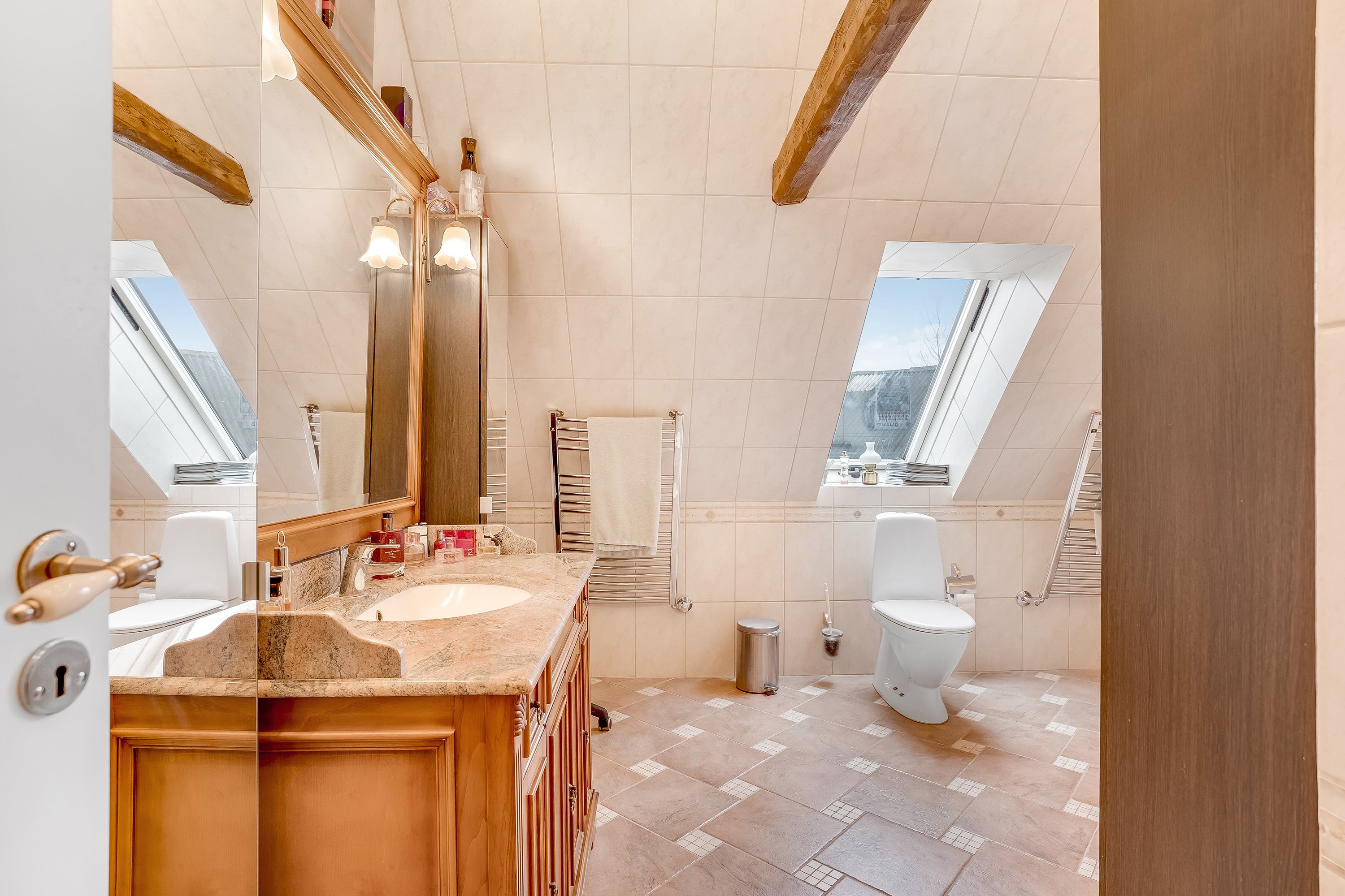 Fremhævet badeværelse billede i fuldskærmstilstand. Billede af Maribovej 150, Forneby, 4990 Sakskøbing