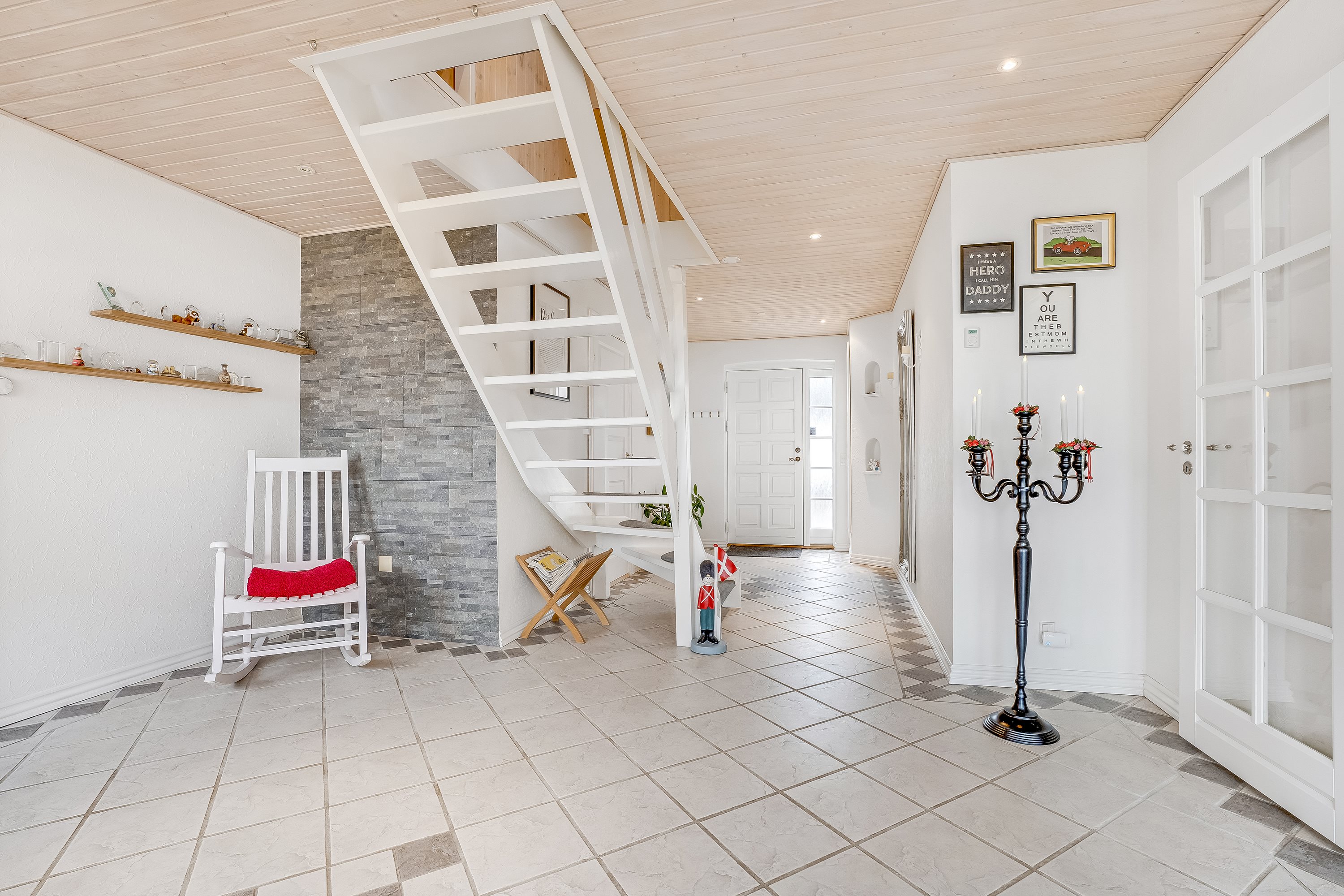 Fremhævet entré billede i fuldskærmstilstand. Billede af Maribovej 150, Forneby, 4990 Sakskøbing