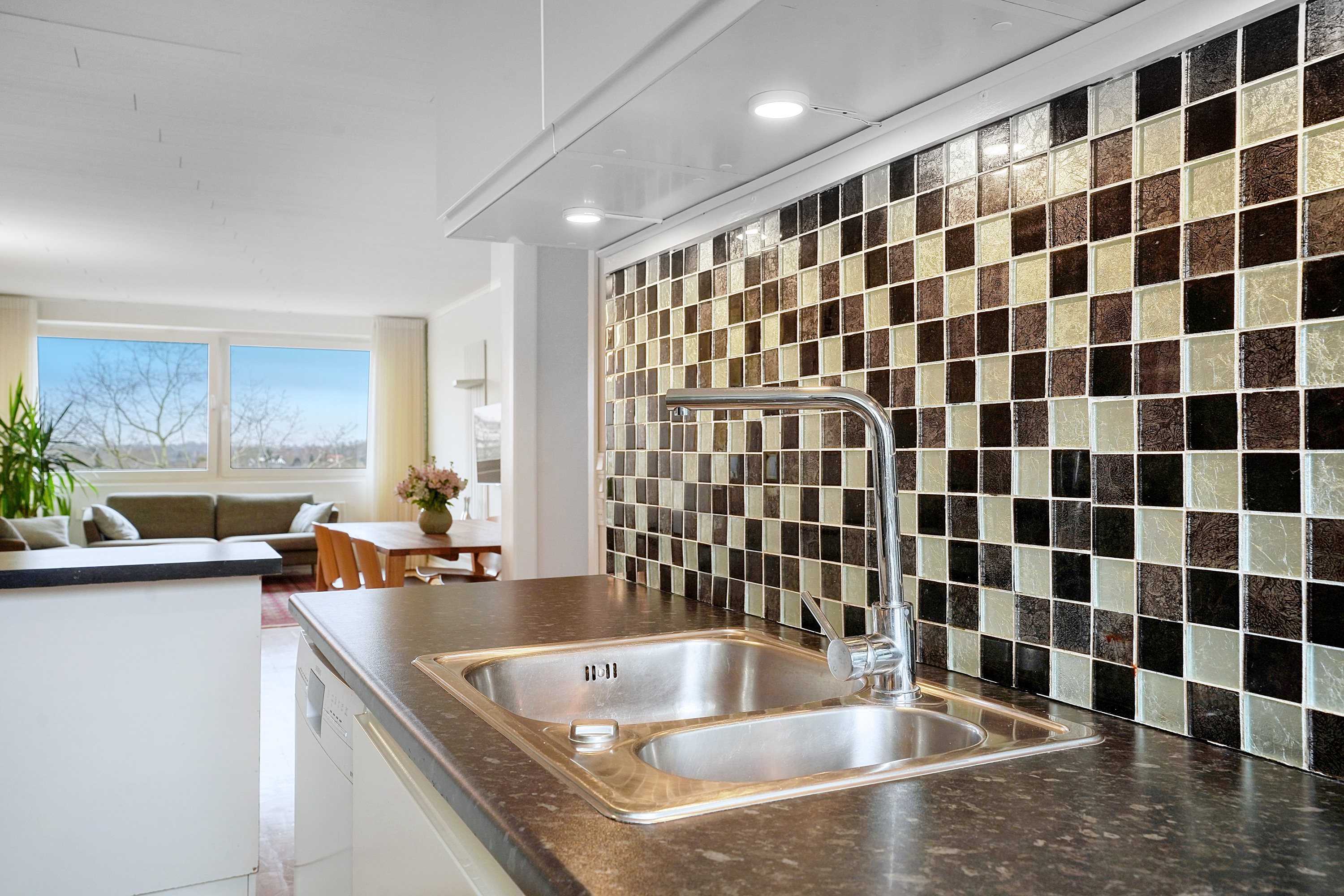 Fremhævet køkken billede i fuldskærmstilstand. Billede af Egeparken 33A, 3. tv., 2680 Solrød Strand