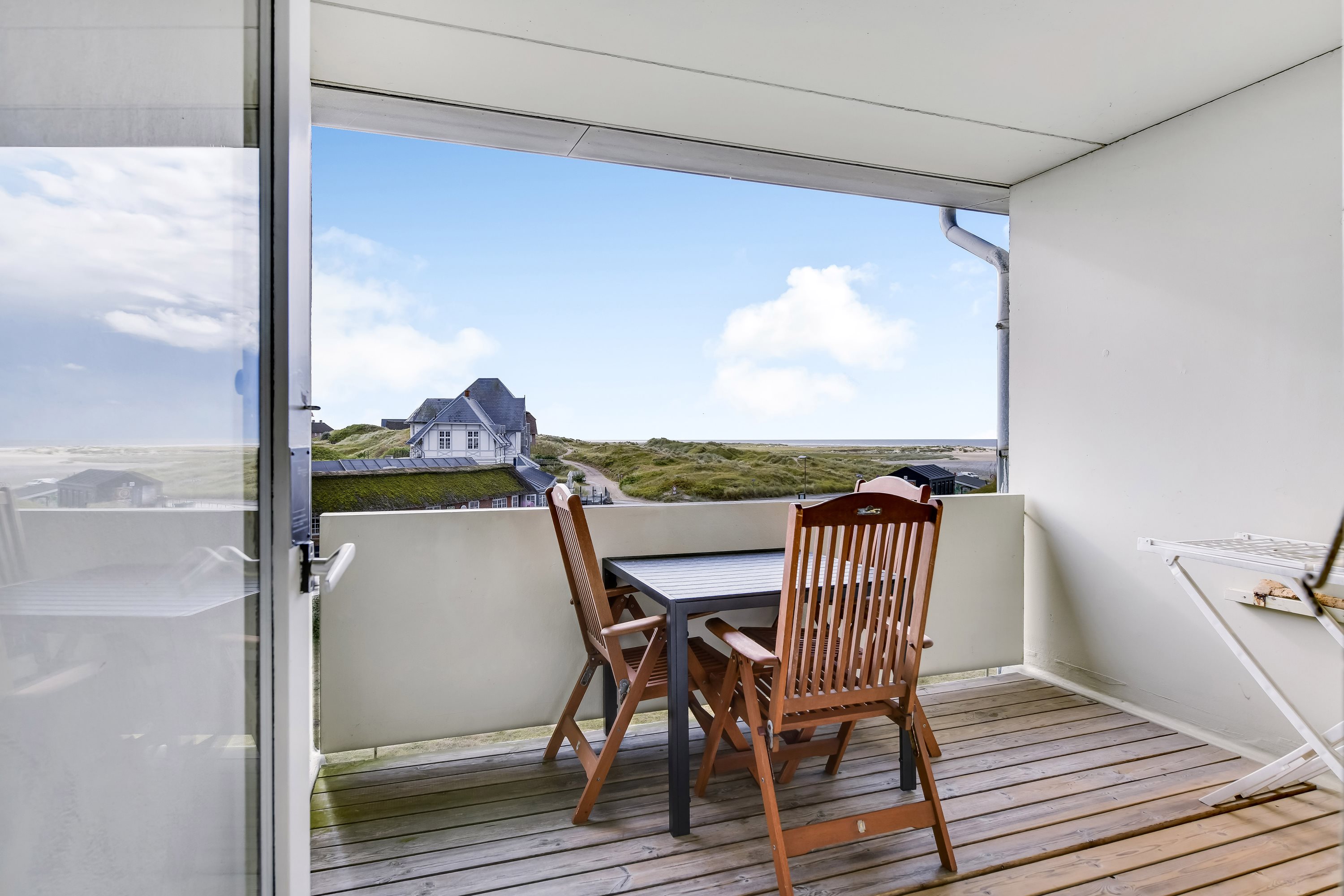 Fremhævet altan billede i fuldskærmstilstand. Billede af Strandvejen 61C, 1. 205., Fanø Bad, 6720 Fanø