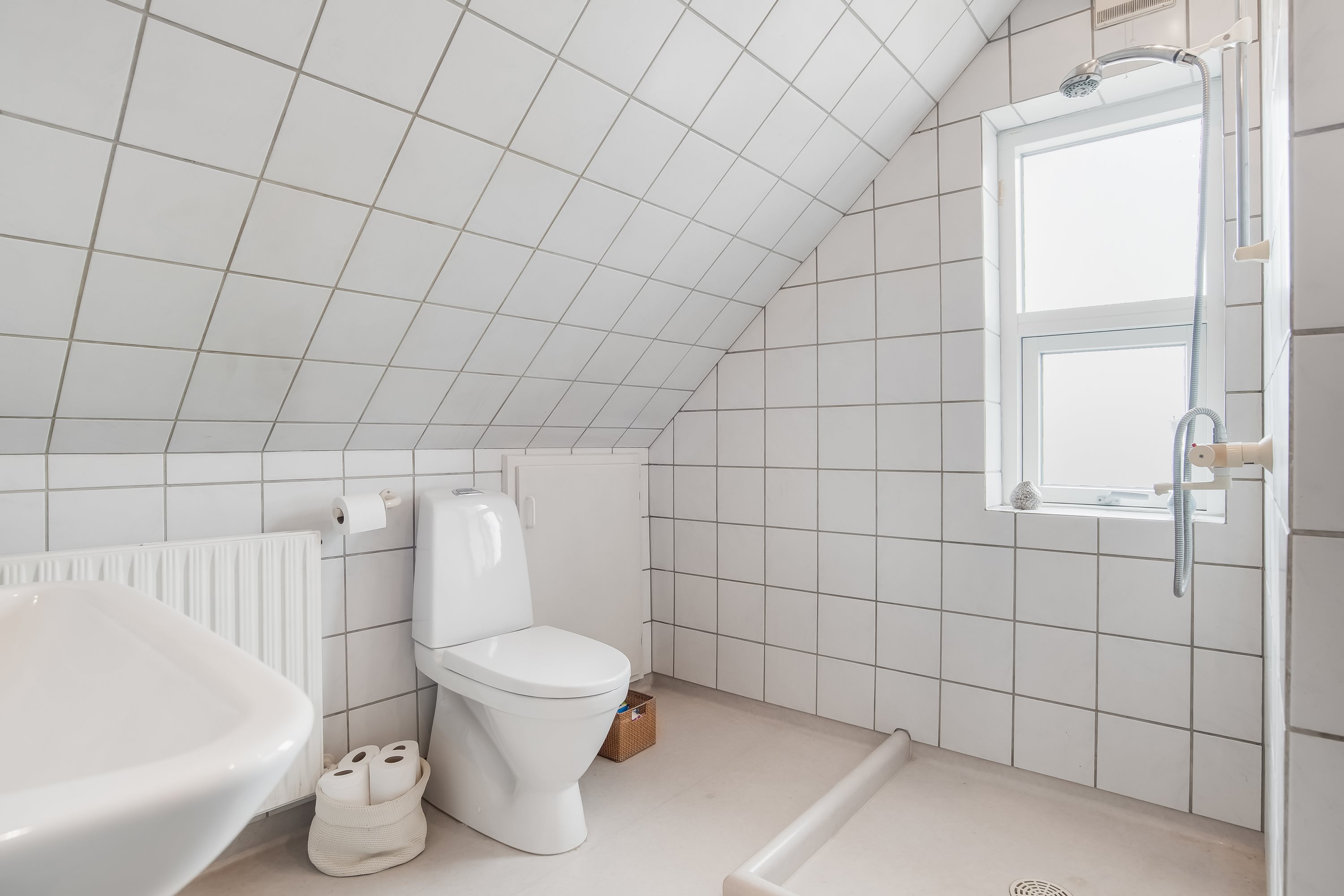 Fremhævet badeværelse billede i fuldskærmstilstand. Billede af Elkjærvej 101, Mejrup, 7500 Holstebro