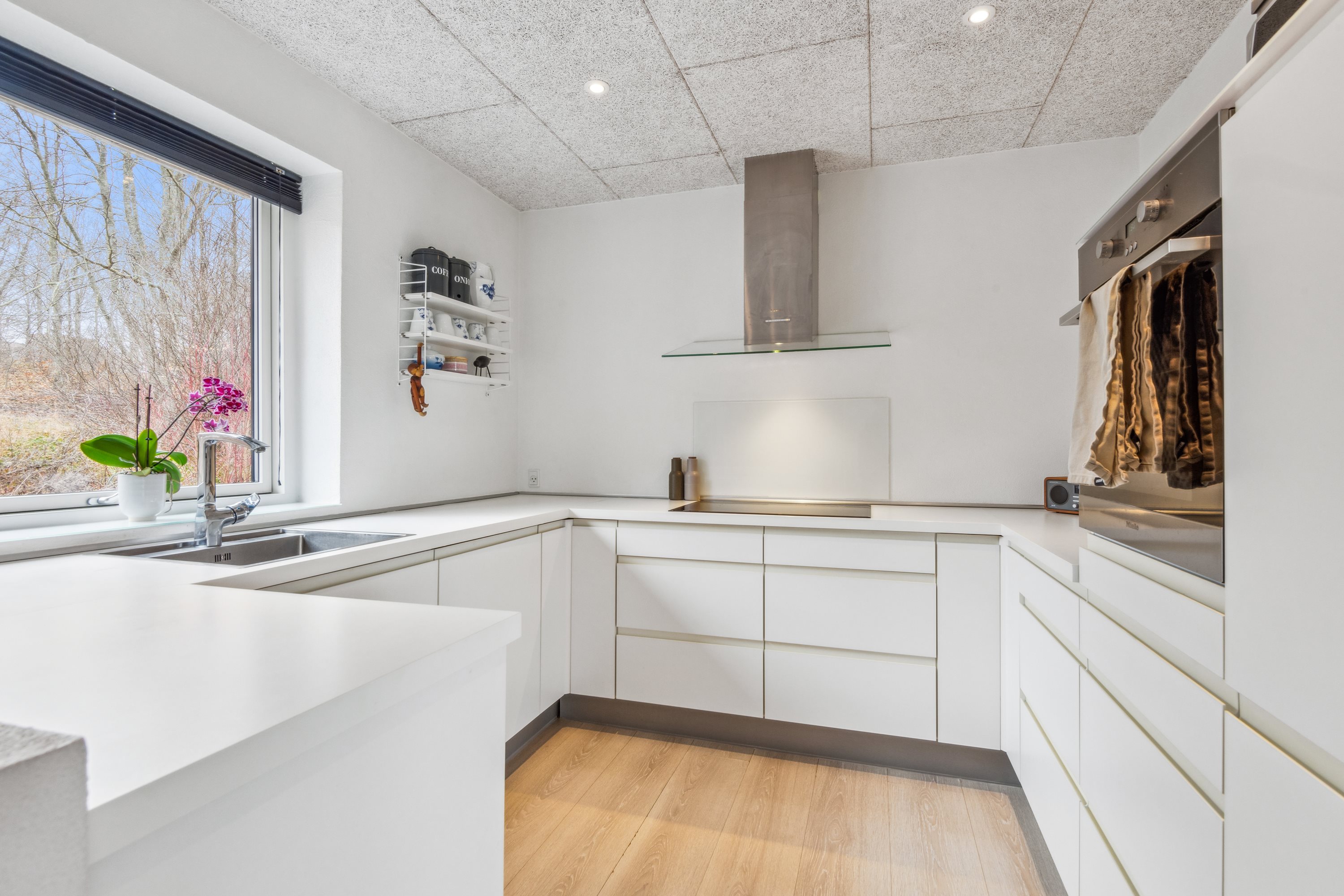 Fremhævet køkken billede i fuldskærmstilstand. Billede af Abelsvej 24, Vejgaard, 9000 Aalborg