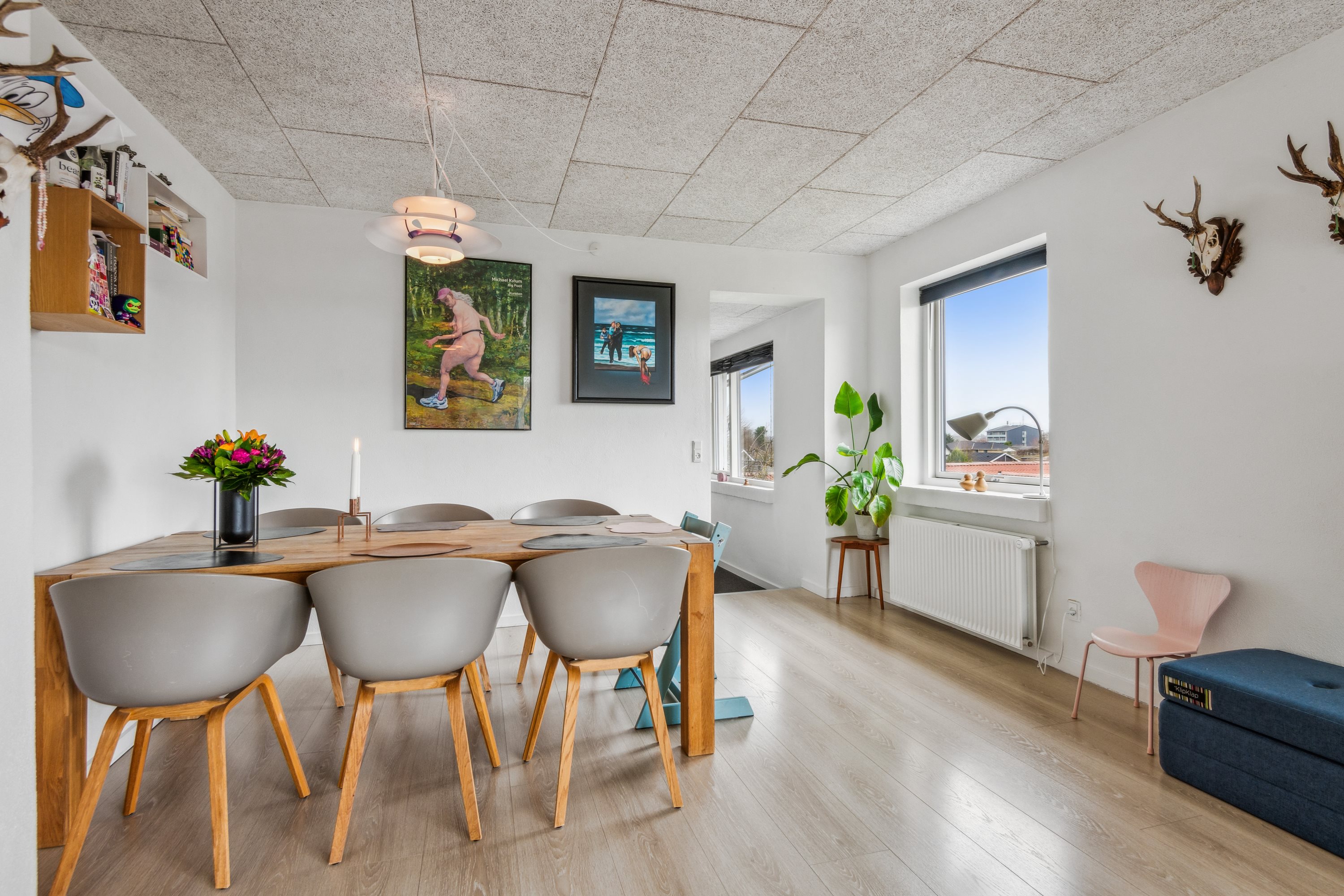 Fremhævet stue billede i fuldskærmstilstand. Billede af Abelsvej 24, Vejgaard, 9000 Aalborg