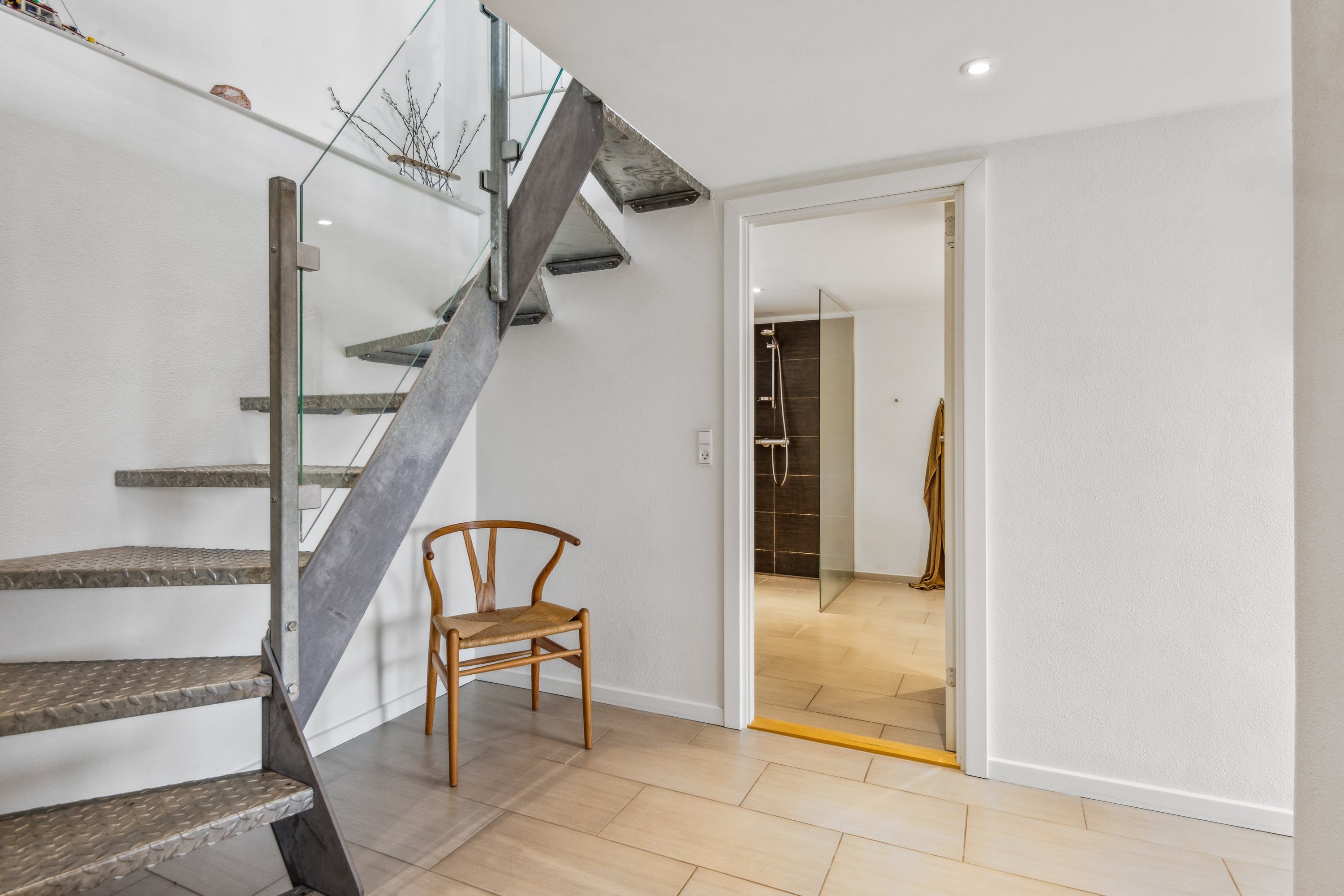 Fremhævet gang billede i fuldskærmstilstand. Billede af Abelsvej 24, Vejgaard, 9000 Aalborg