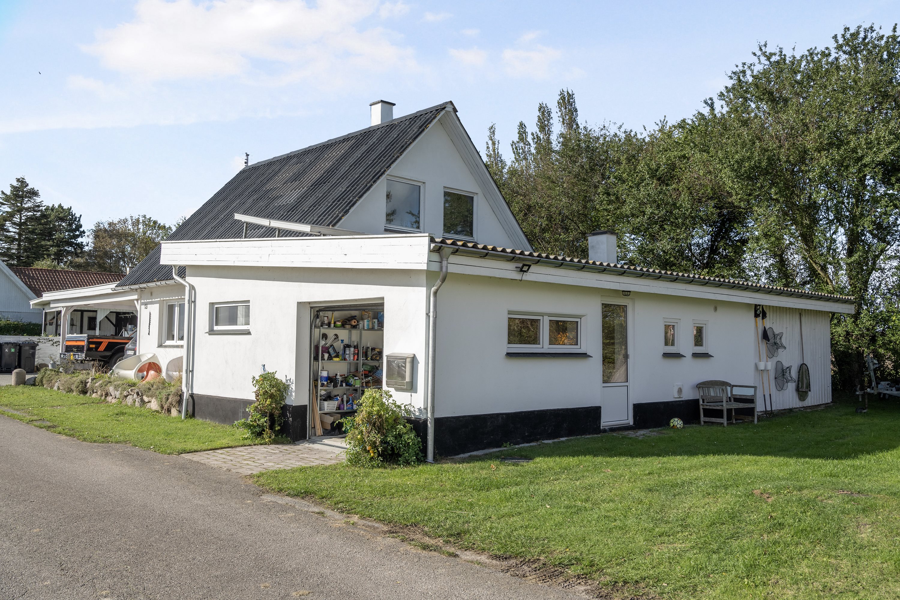 Miniaturebillede 1: ejendommen. Billede af Egholm Strandvej 13, 4913 Horslunde