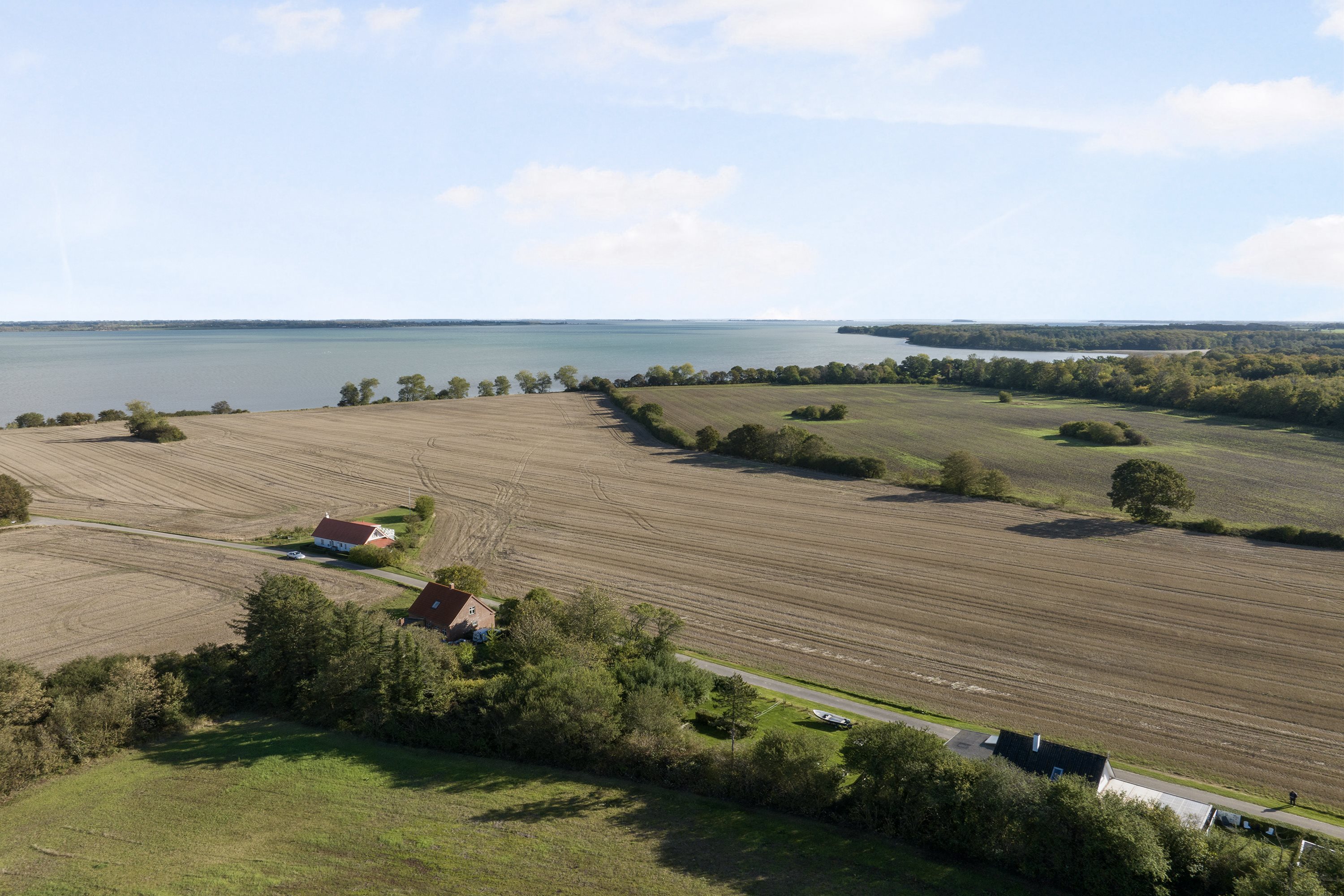 Fremhævet luftfoto billede i fuldskærmstilstand. Billede af Egholm Strandvej 13, 4913 Horslunde