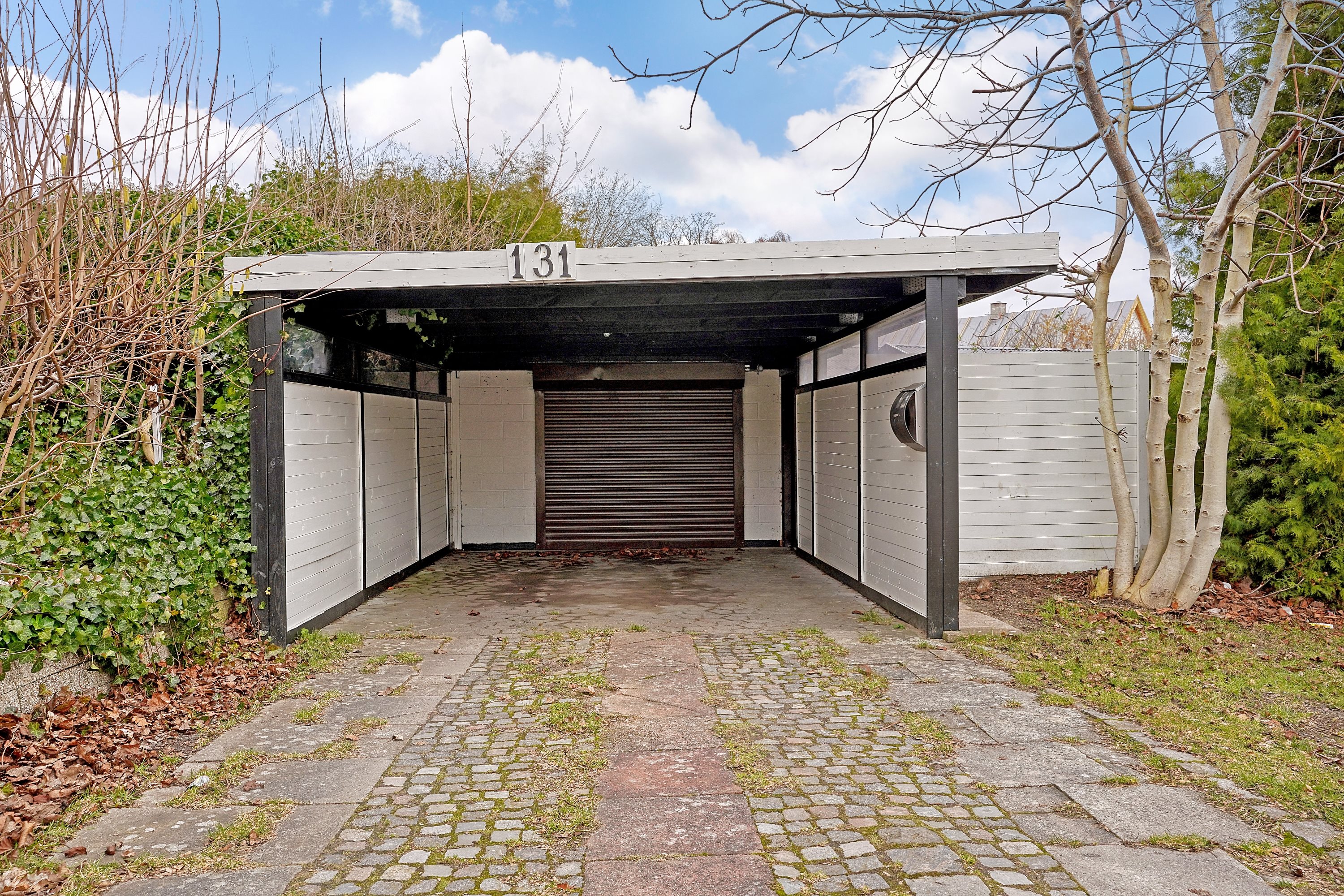 Fremhævet carport billede i fuldskærmstilstand. Billede af Birkerød Parkvej 131, 3460 Birkerød