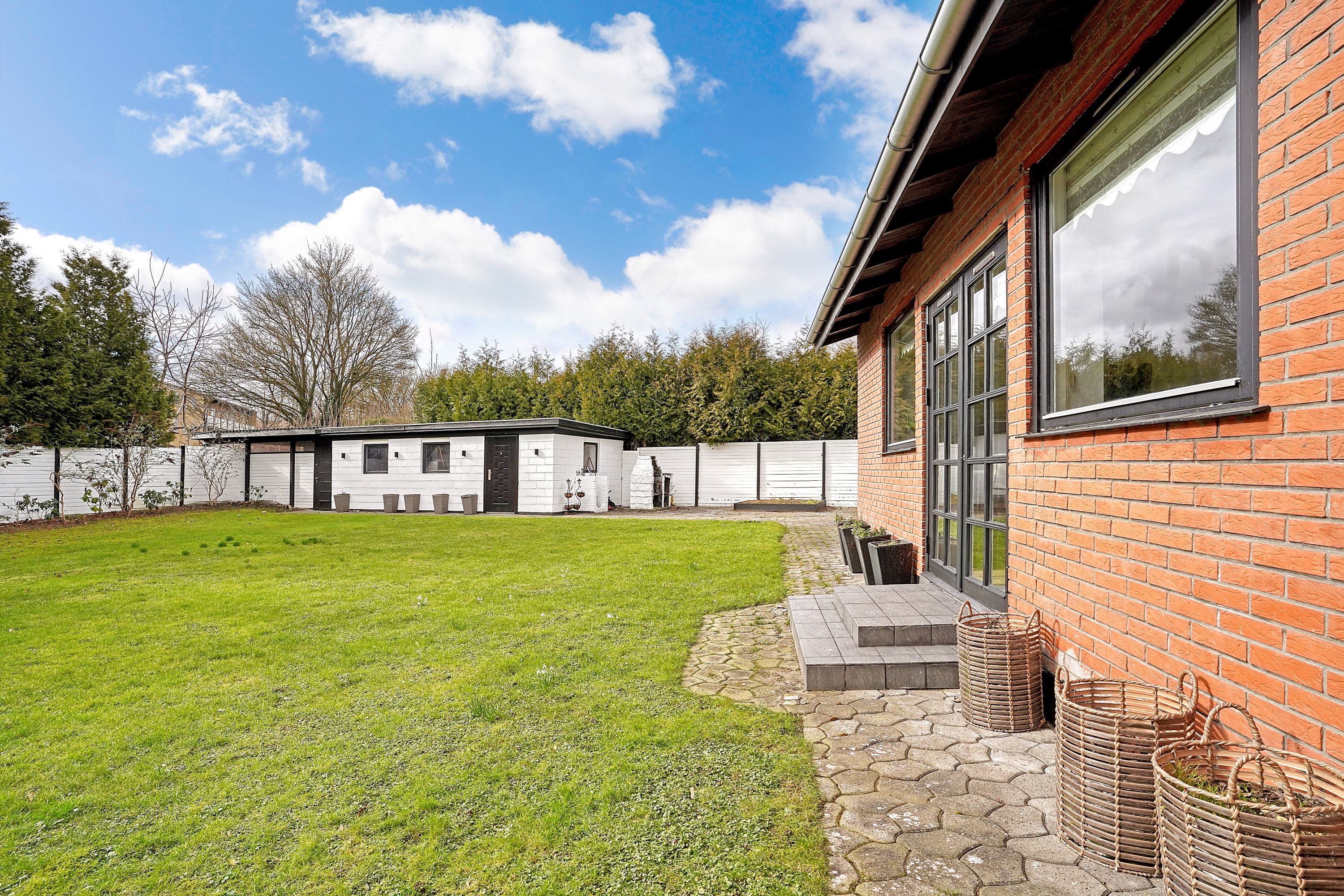 Fremhævet have billede i fuldskærmstilstand. Billede af Birkerød Parkvej 131, 3460 Birkerød