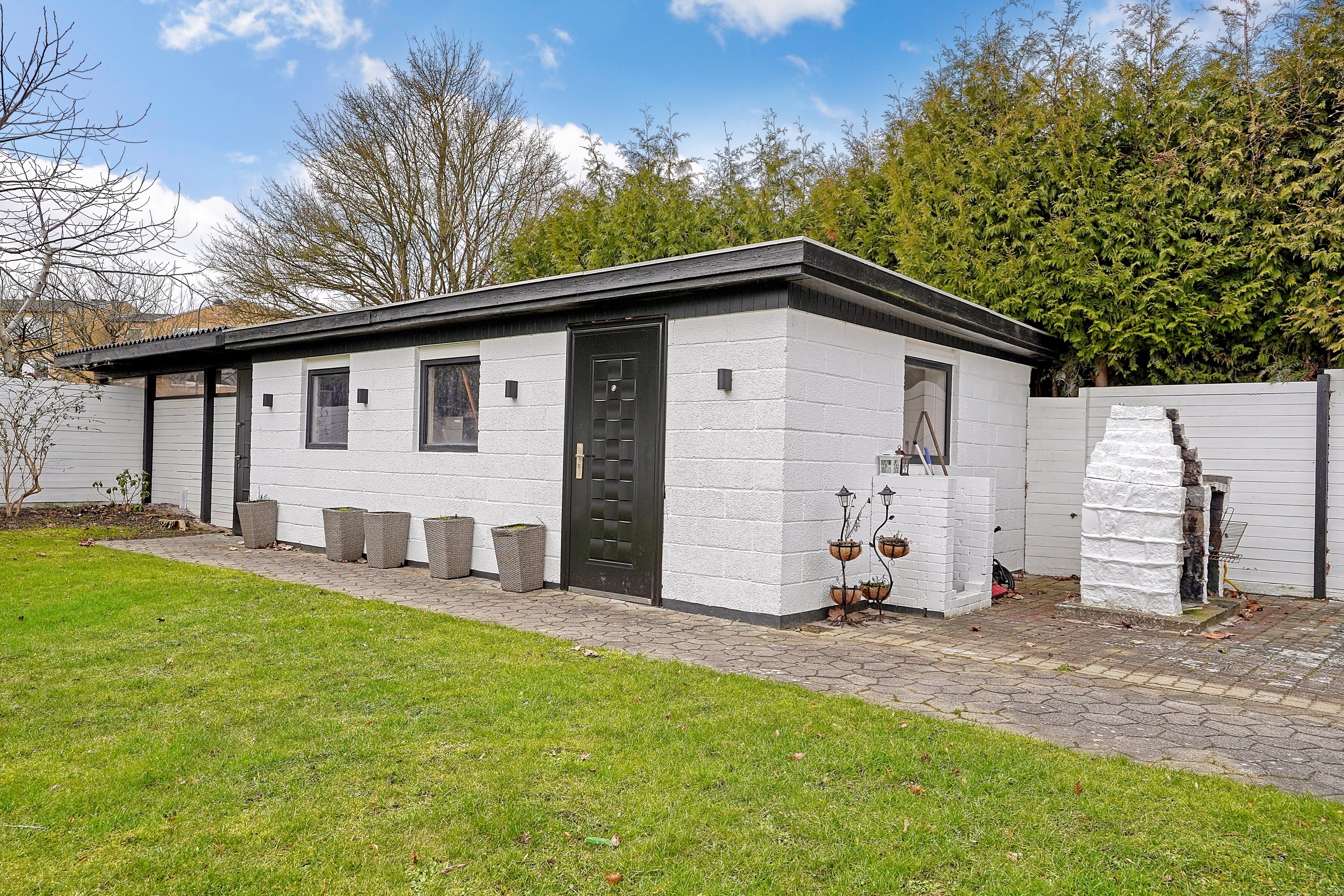 Fremhævet skur billede i fuldskærmstilstand. Billede af Birkerød Parkvej 131, 3460 Birkerød