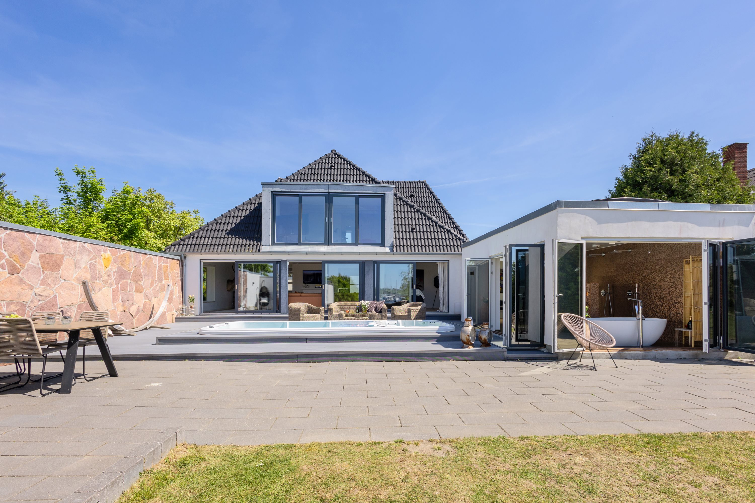 Fremhævet  billede i fuldskærmstilstand. Billede af Strandhøjen 2, 3600 Frederikssund