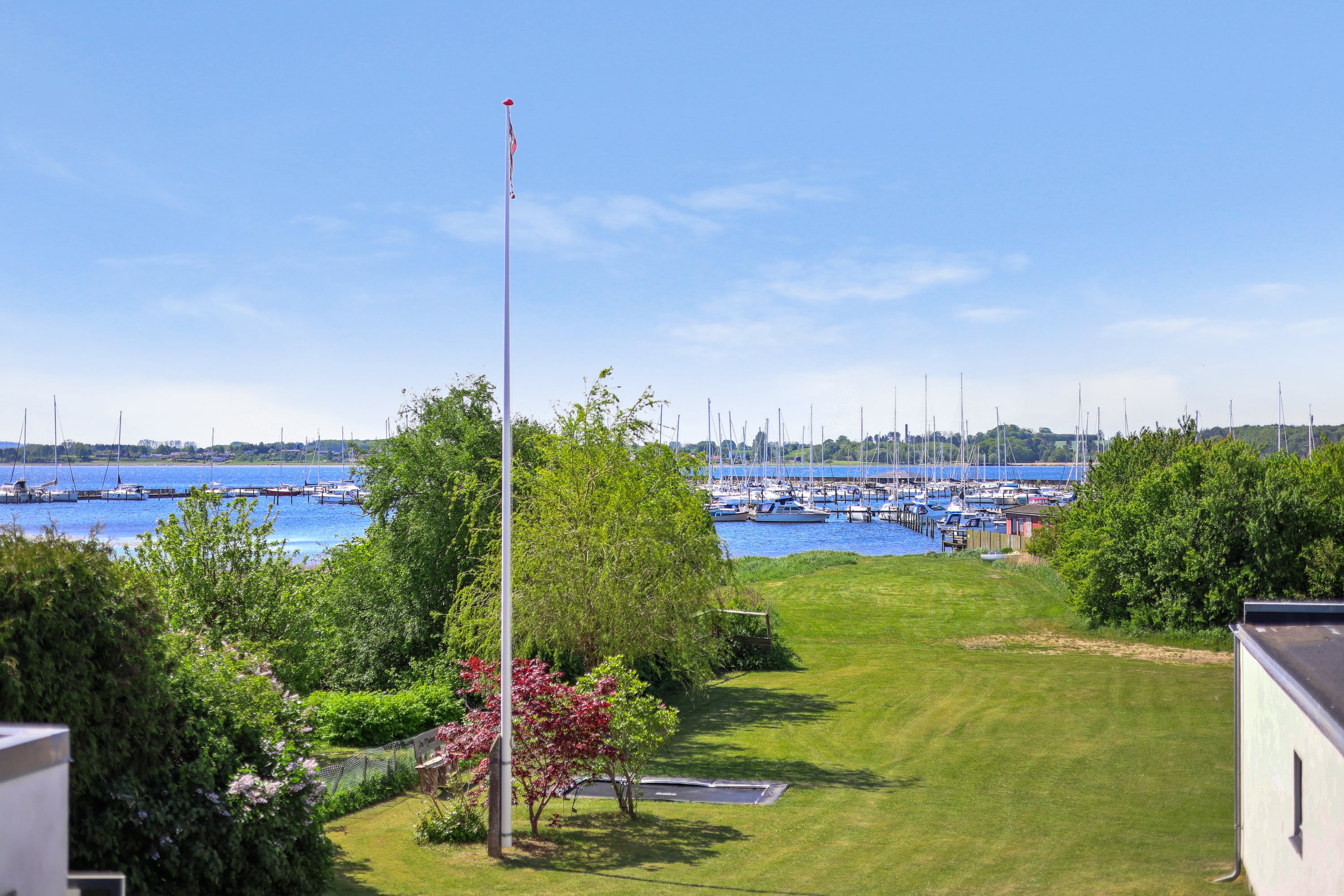 Miniaturebillede 2: . Billede af Strandhøjen 2, 3600 Frederikssund