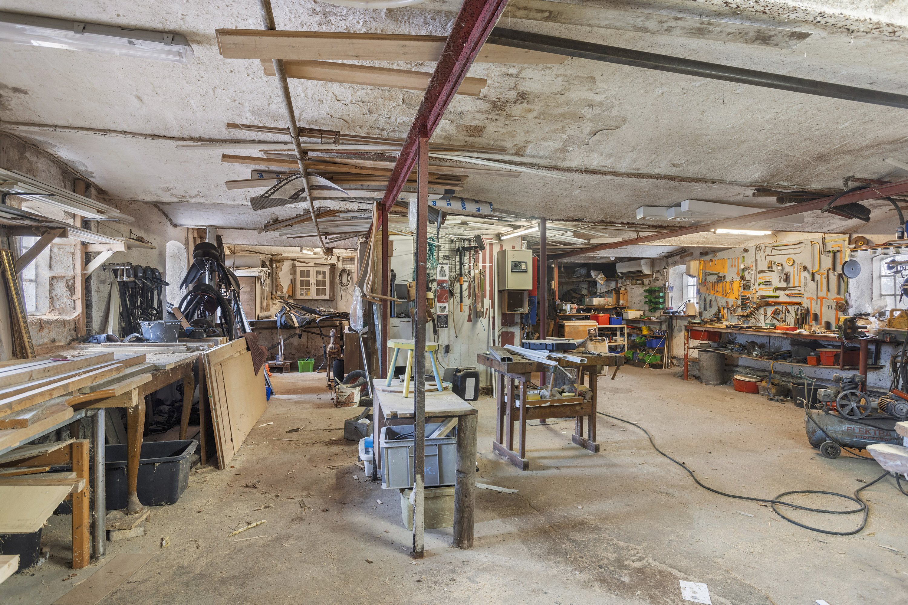 Fremhævet værksted billede i fuldskærmstilstand. Billede af Sdr. Kirkevej 56, Præstbro, 9330 Dronninglund