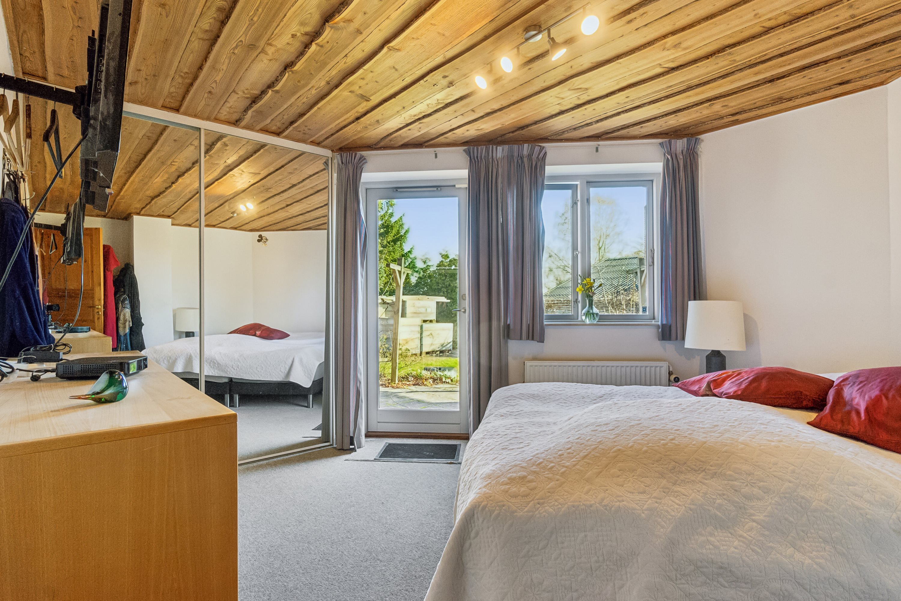 Fremhævet værelse billede i fuldskærmstilstand. Billede af Arresødalvej 11C, Vinderød, 3300 Frederiksværk