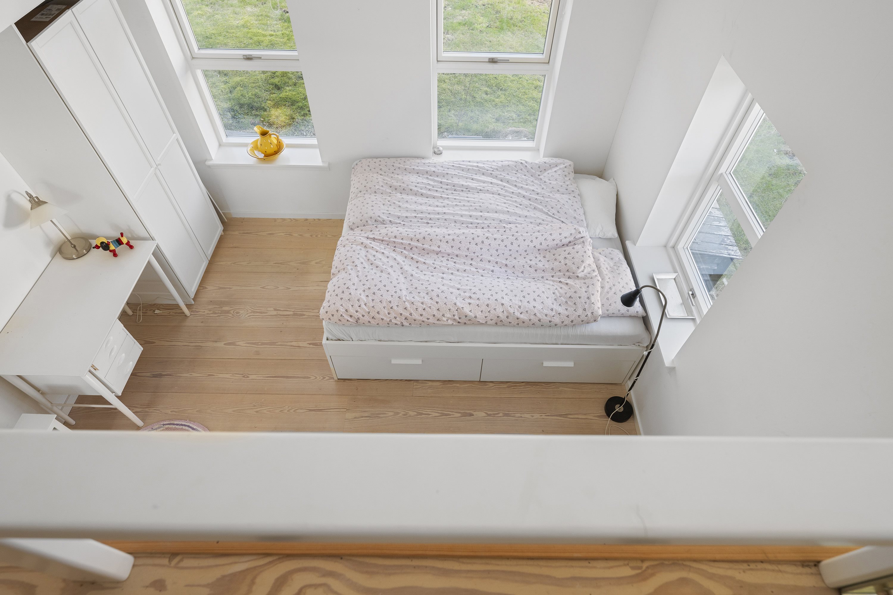 Fremhævet soveværelse billede i fuldskærmstilstand. Billede af Vingen 1, 2970 Hørsholm