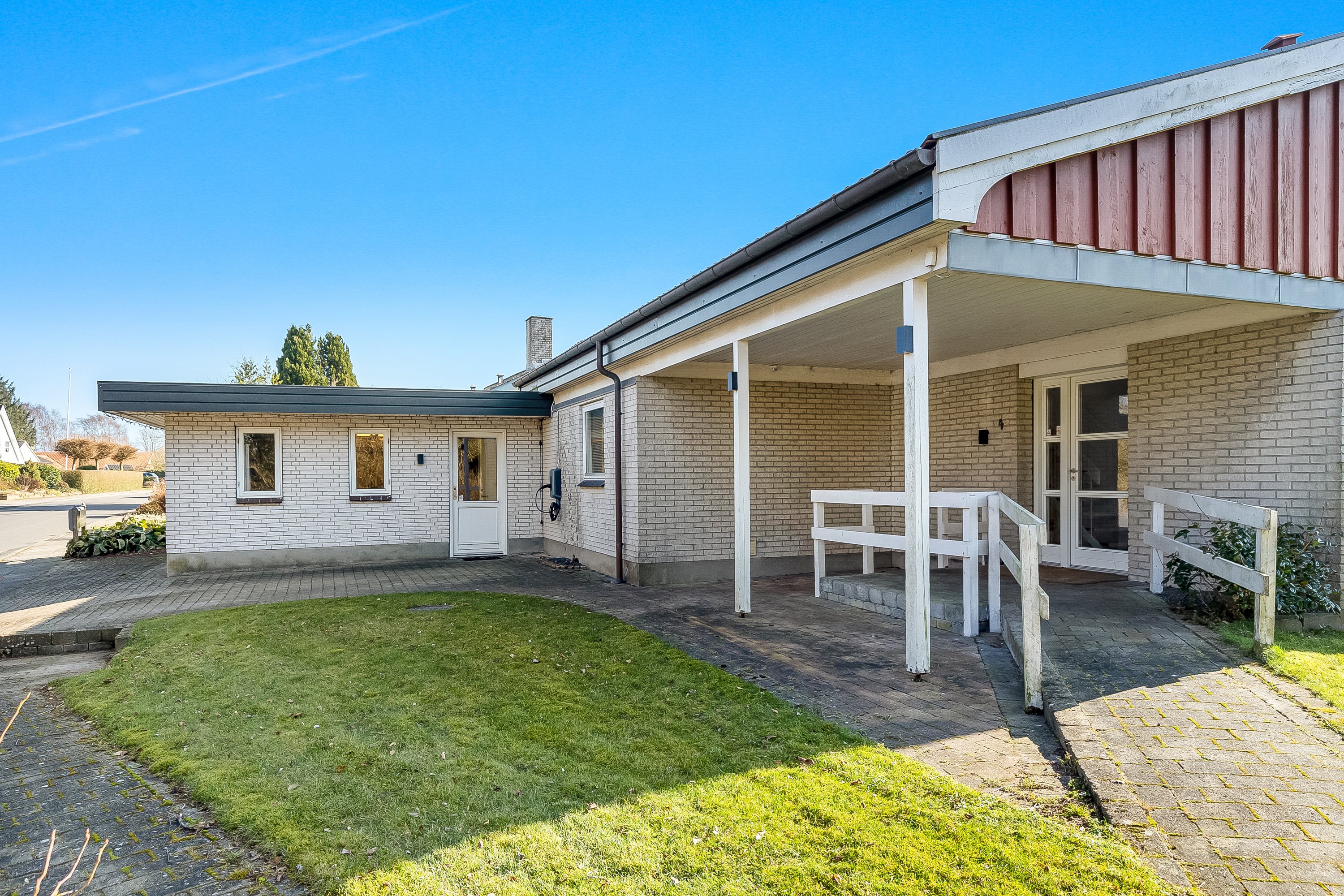 Fremhævet ejendommen billede i fuldskærmstilstand. Billede af Østervang 4, Assendrup, 7120 Vejle Øst