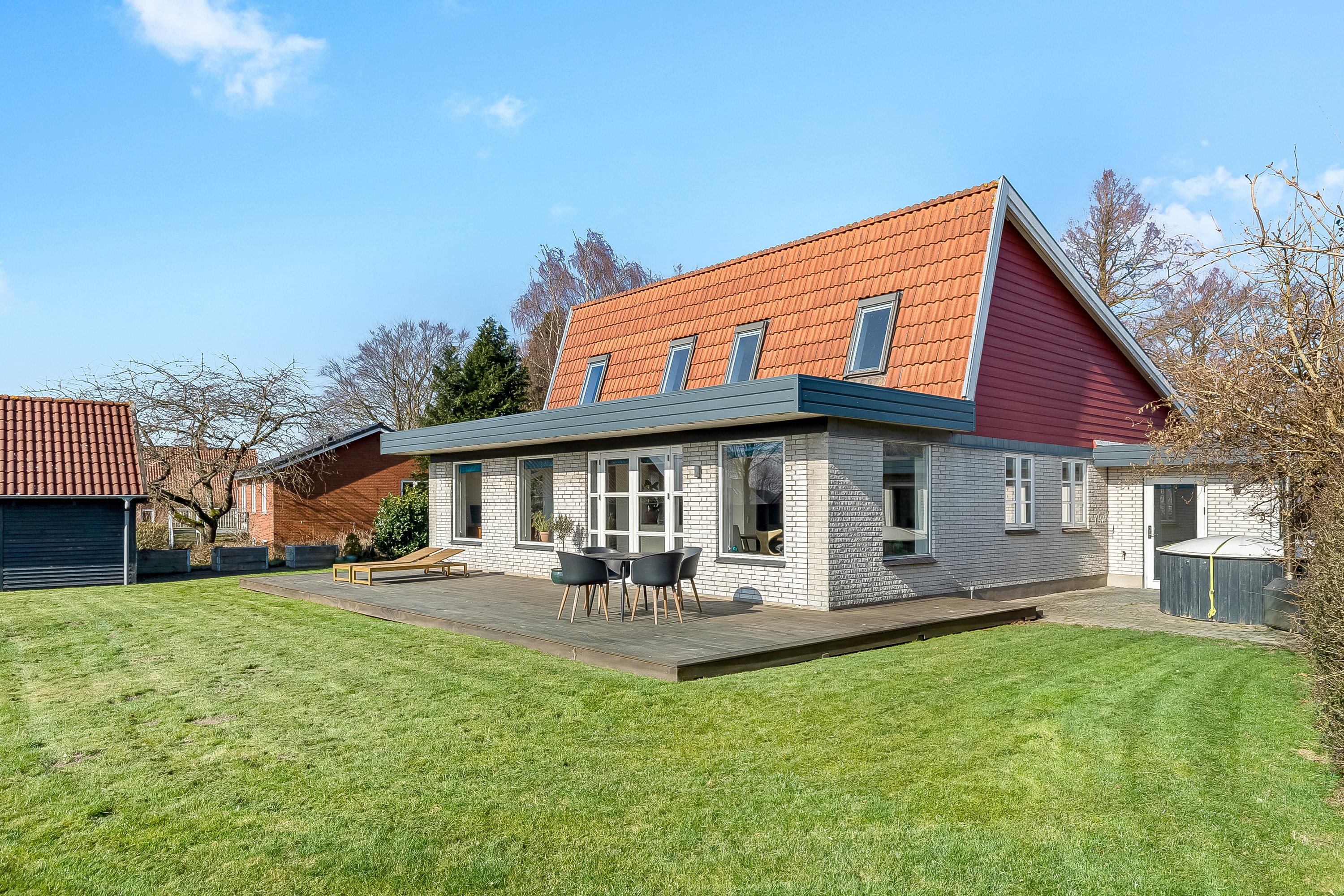 Fremhævet ejendommen billede i fuldskærmstilstand. Billede af Østervang 4, Assendrup, 7120 Vejle Øst