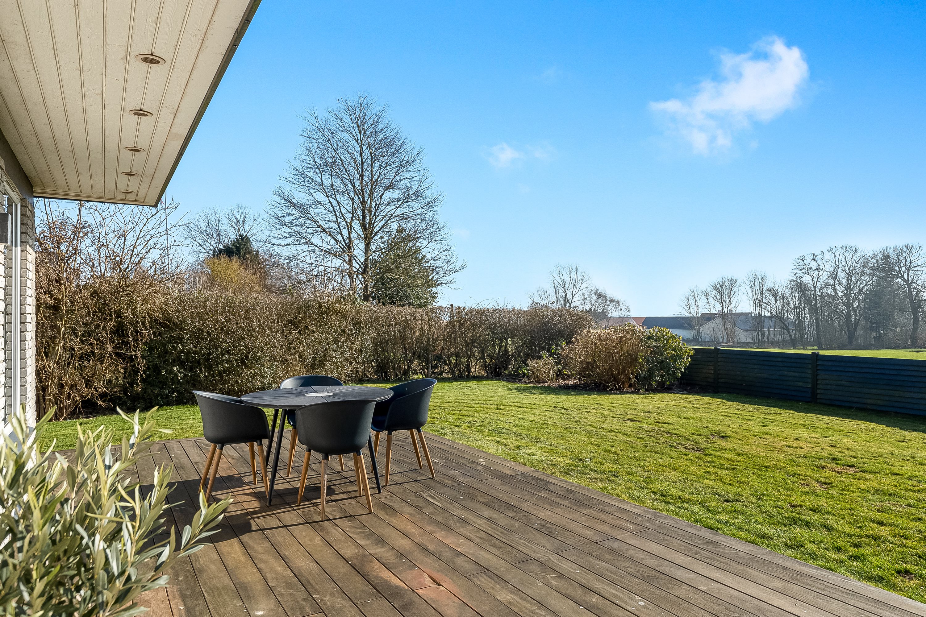 Miniaturebillede 2: terrasse. Billede af Østervang 4, Assendrup, 7120 Vejle Øst