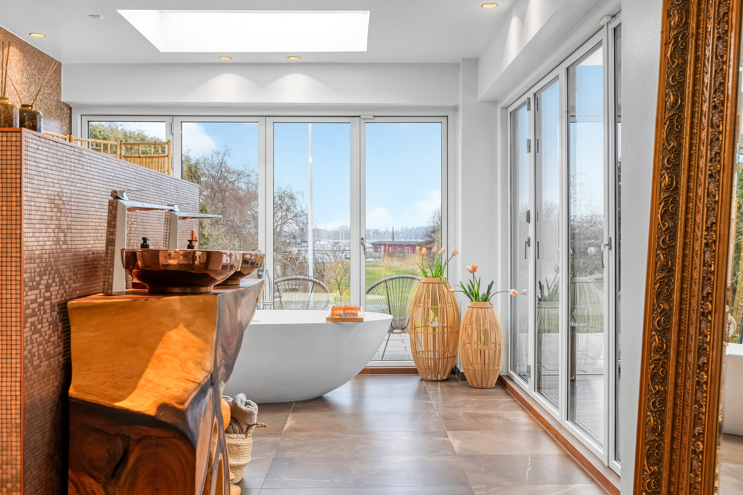 Fremhævet badeværelse billede i fuldskærmstilstand. Billede af Strandhøjen 2, 3600 Frederikssund