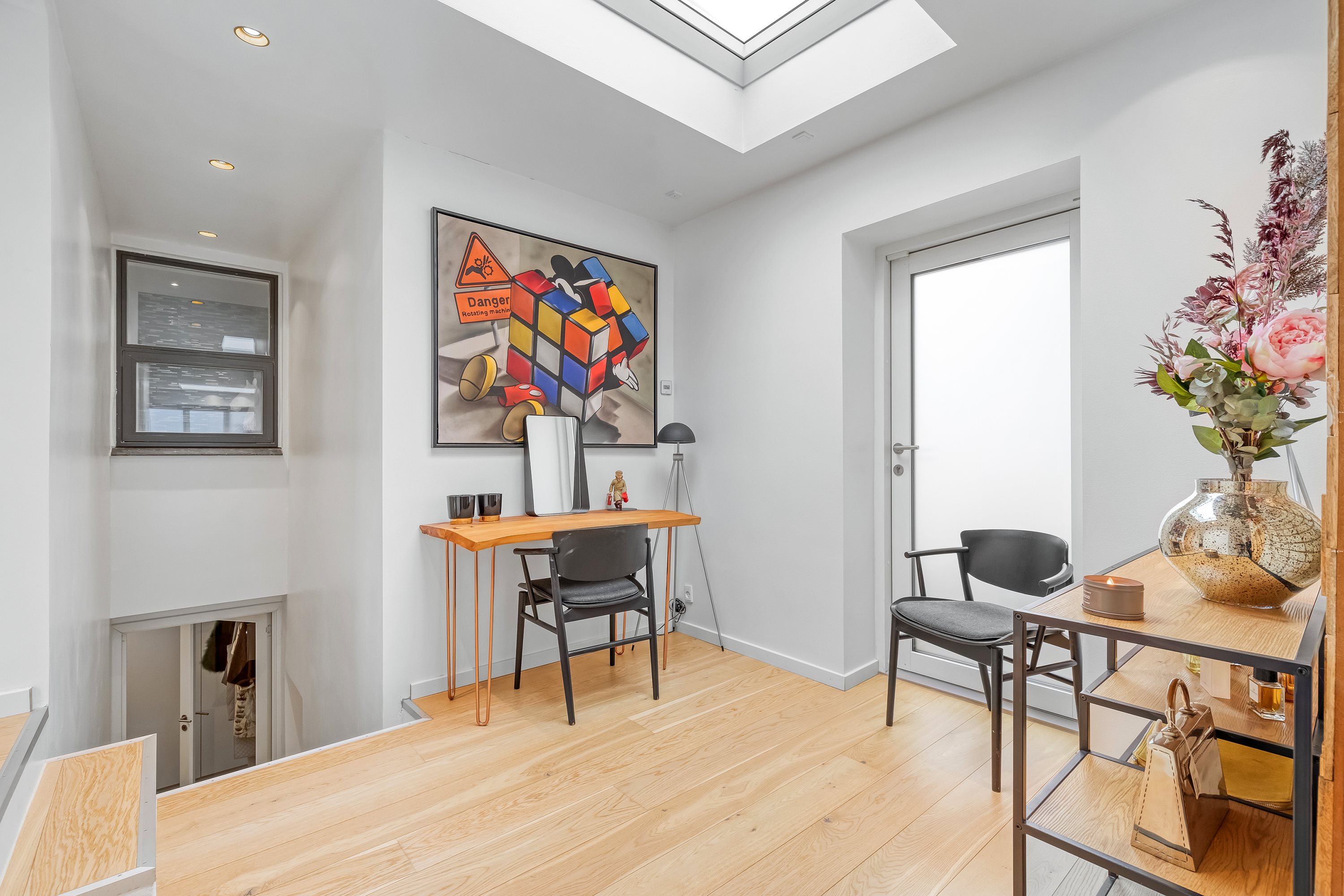 Fremhævet gang billede i fuldskærmstilstand. Billede af Strandhøjen 2, 3600 Frederikssund