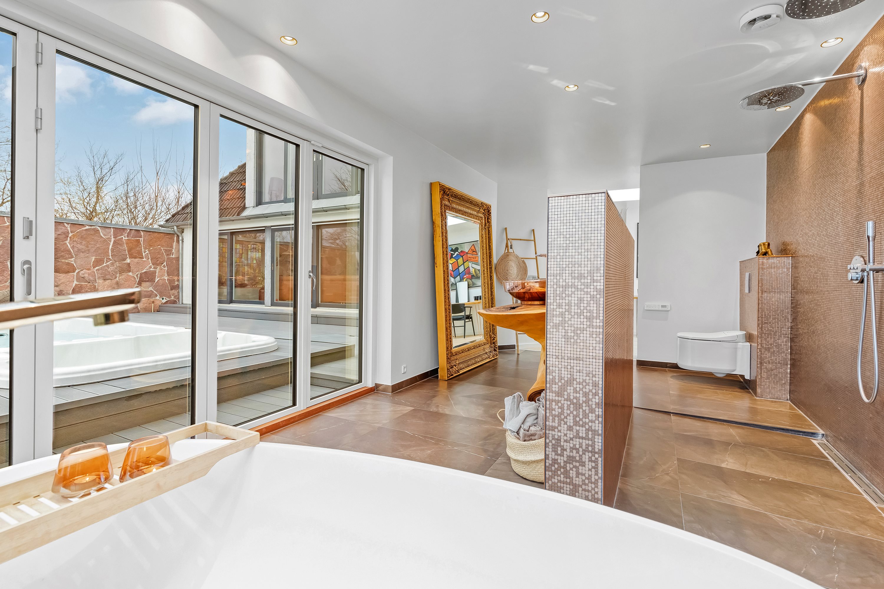 Fremhævet badeværelse billede i fuldskærmstilstand. Billede af Strandhøjen 2, 3600 Frederikssund