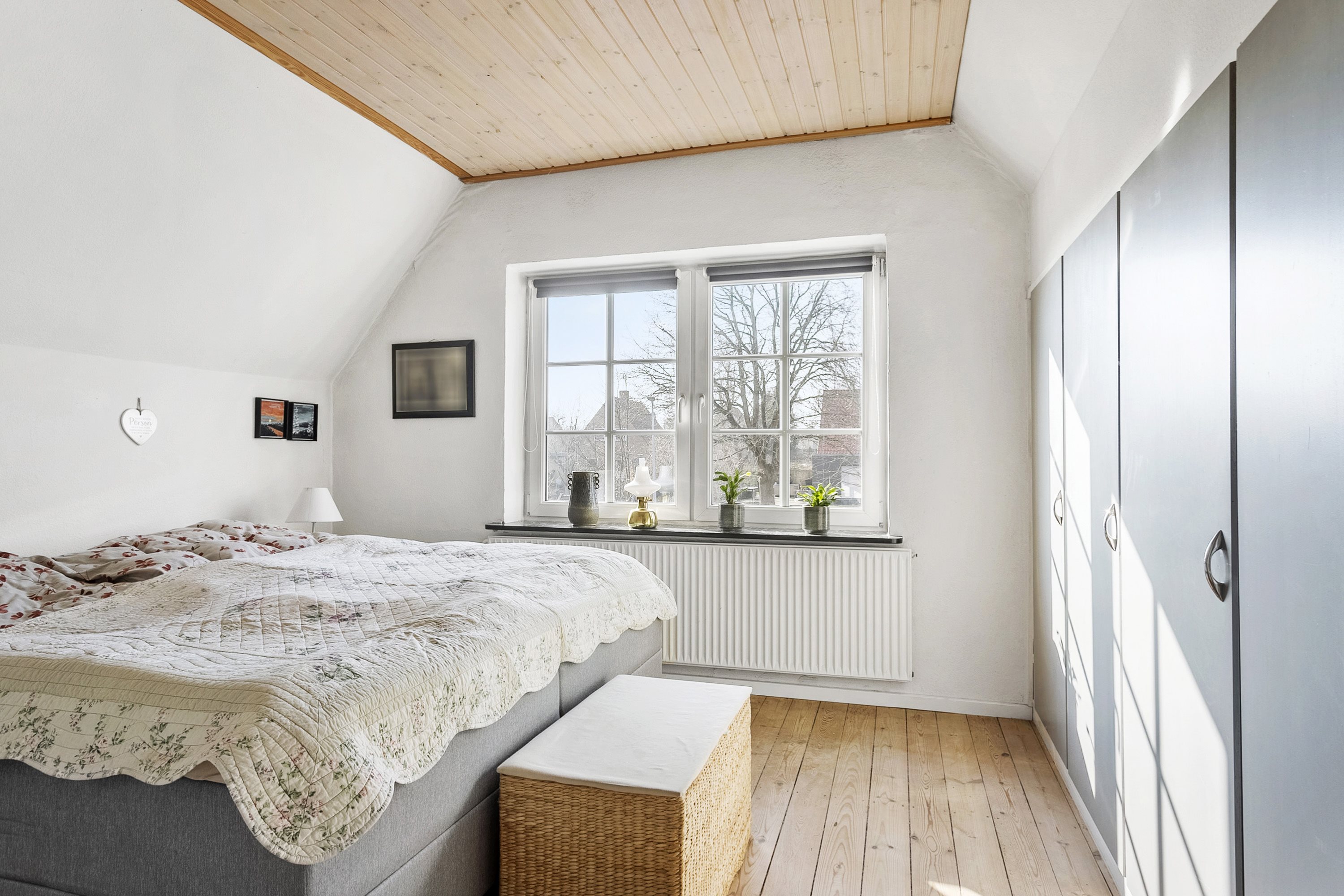 Fremhævet soveværelse billede i fuldskærmstilstand. Billede af Vandlingvej 33, 6100 Haderslev