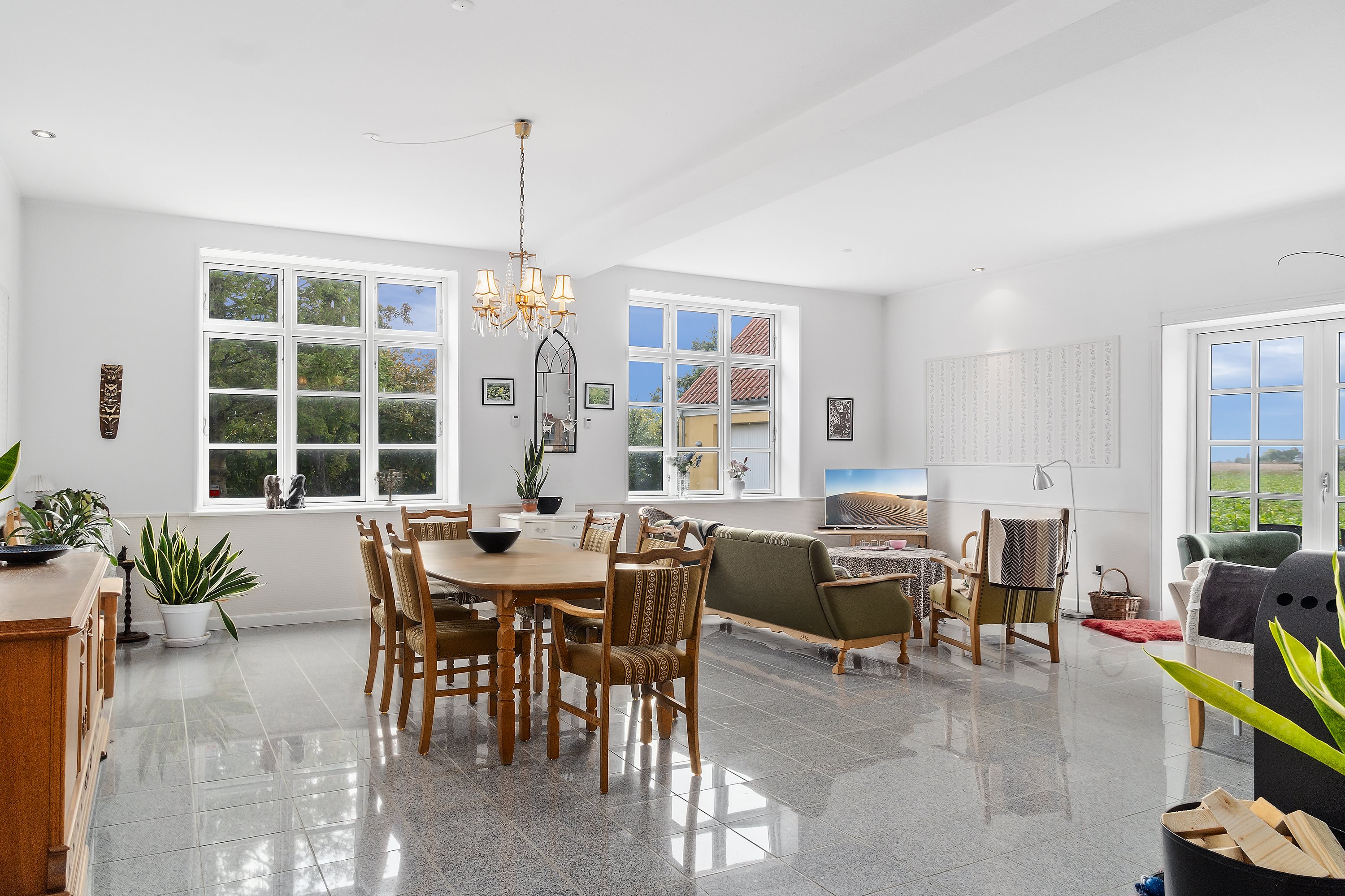 Fremhævet spisestuen billede i fuldskærmstilstand. Billede af Vantorevej 74, 4880 Nysted