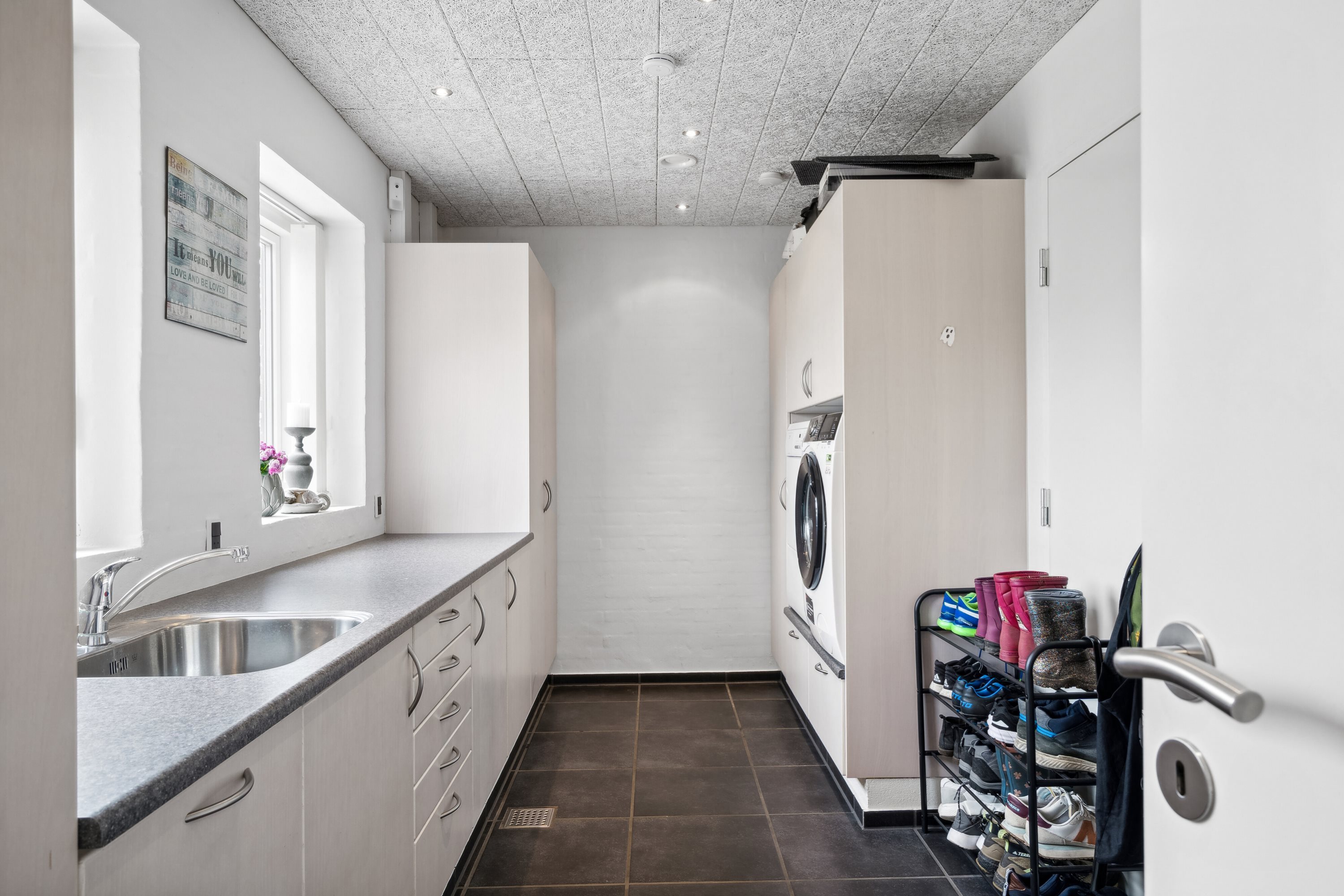 Fremhævet  billede i fuldskærmstilstand. Billede af Kjærgårdsmøllevej 1, Ølby, 7600 Struer