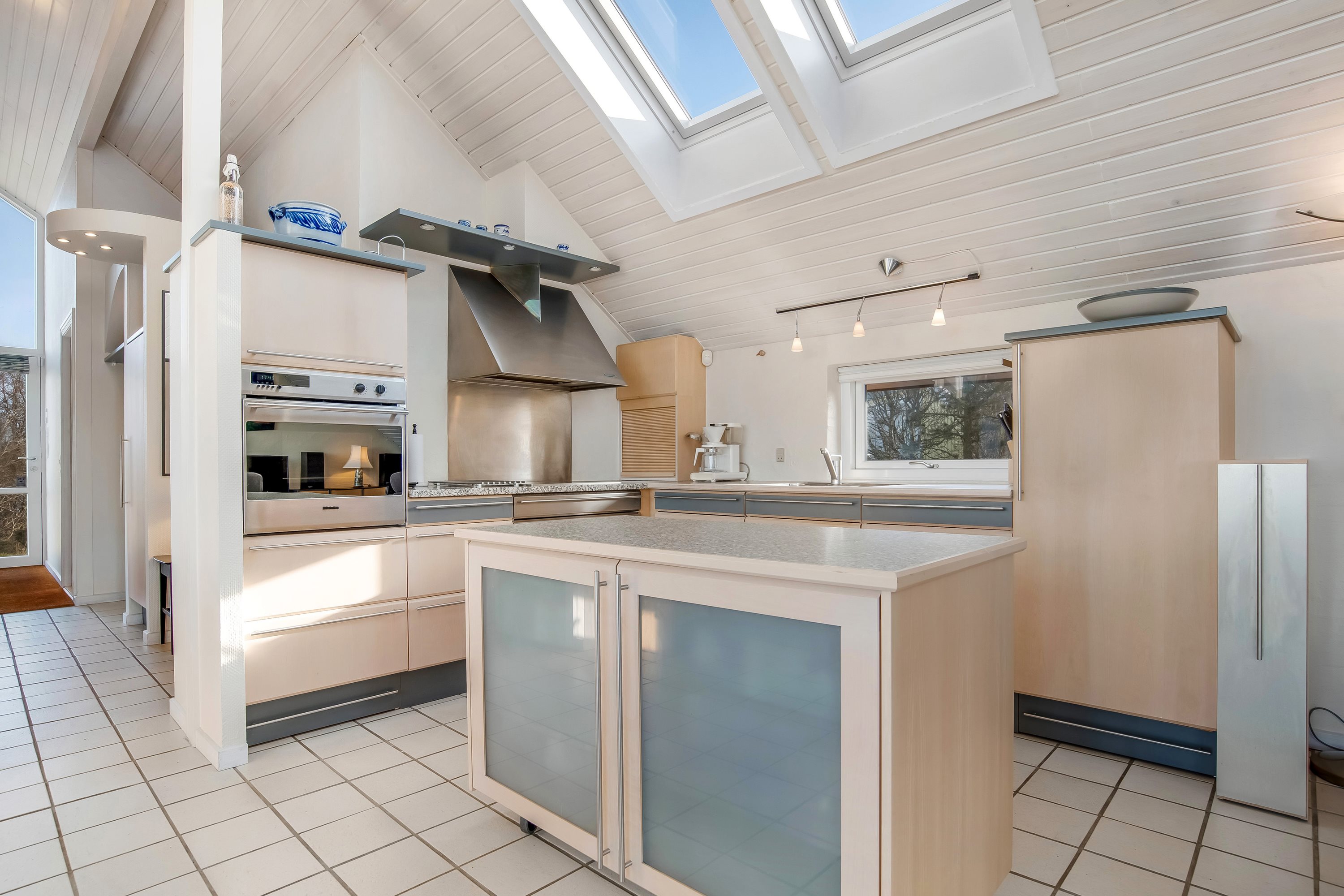 Fremhævet køkken billede i fuldskærmstilstand. Billede af Granvej 13, Toftum Bjg, 7600 Struer