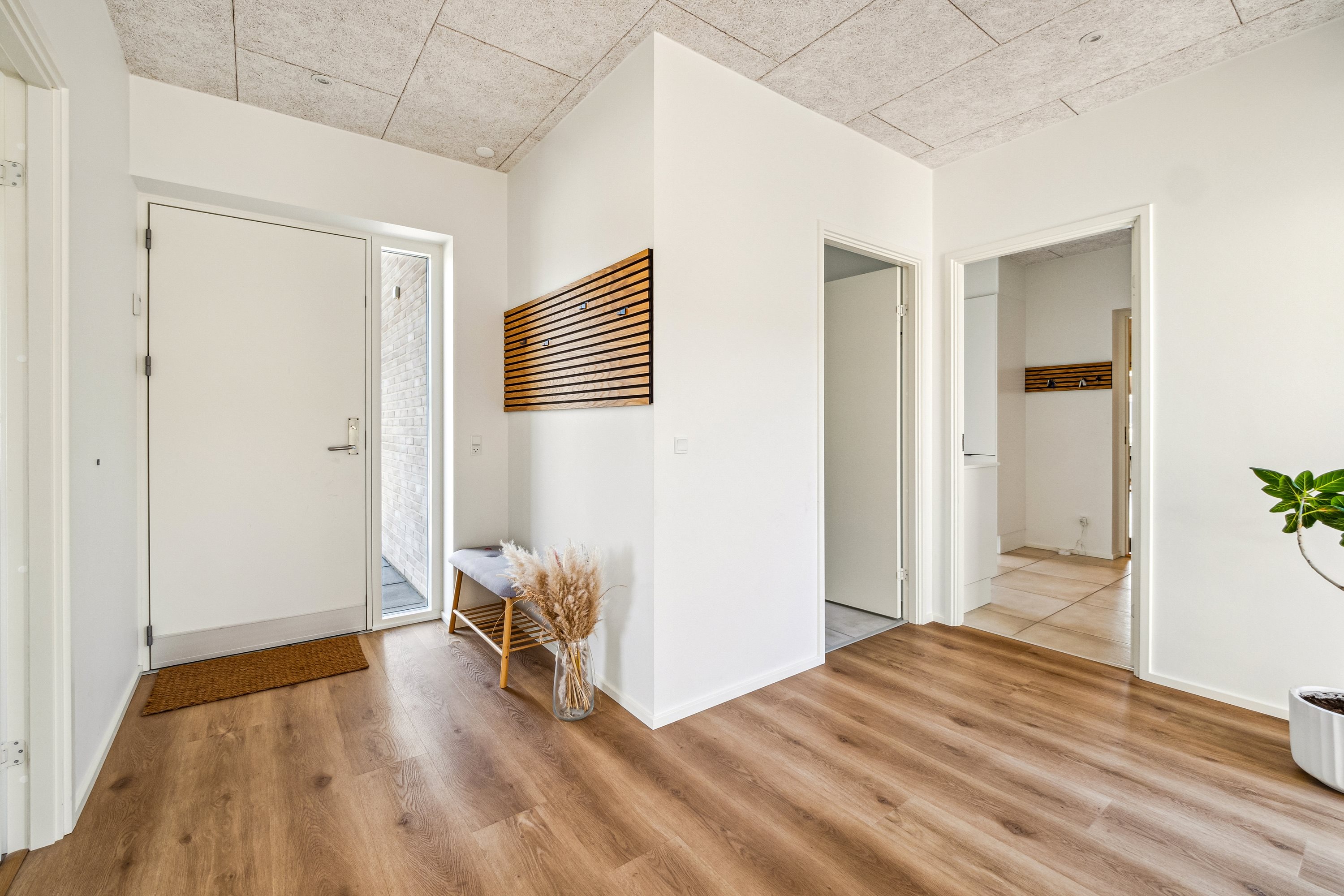 Fremhævet gang billede i fuldskærmstilstand. Billede af Peder Hausgaards Vej 42, Klitmøller, 7700 Thisted