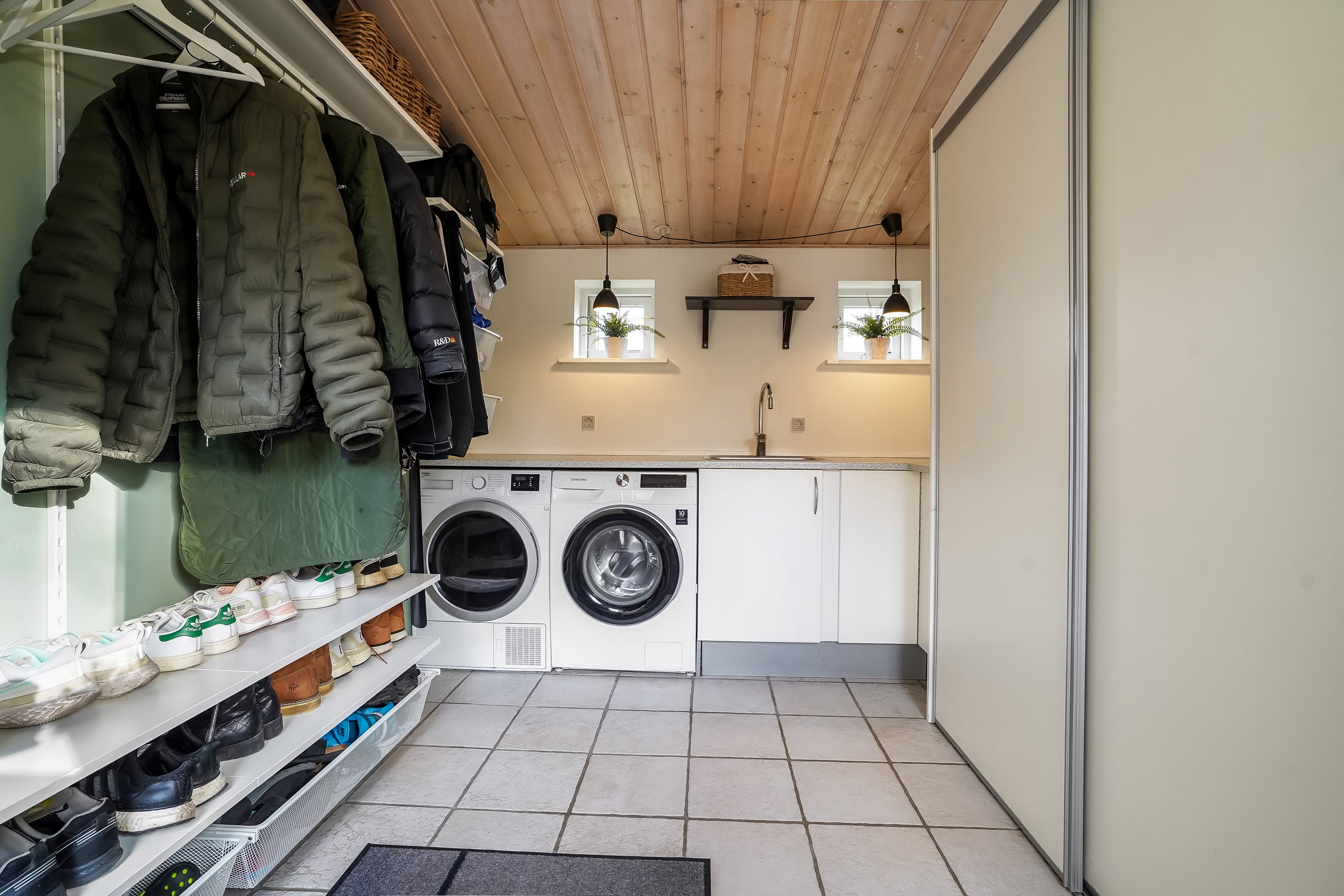 Fremhævet bryggers billede i fuldskærmstilstand. Billede af Ørslevvej 16, Ellesø, 5592 Ejby